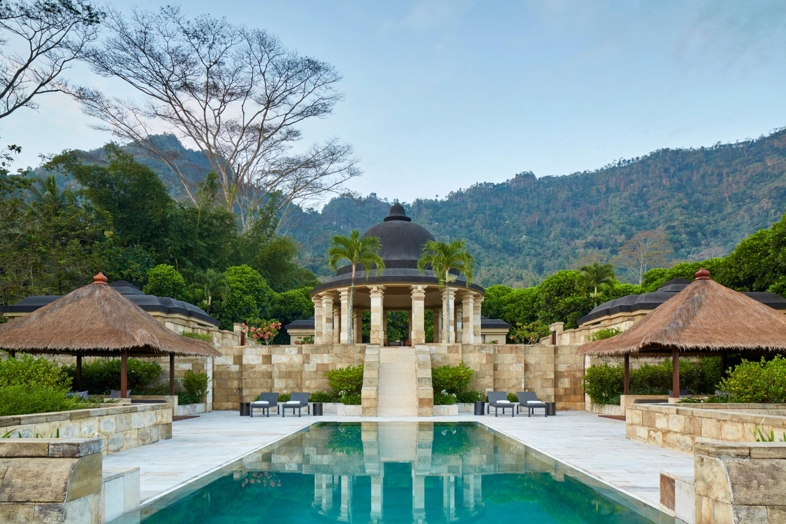 Dalem Jiwo Two-Bedroom Royal Suite