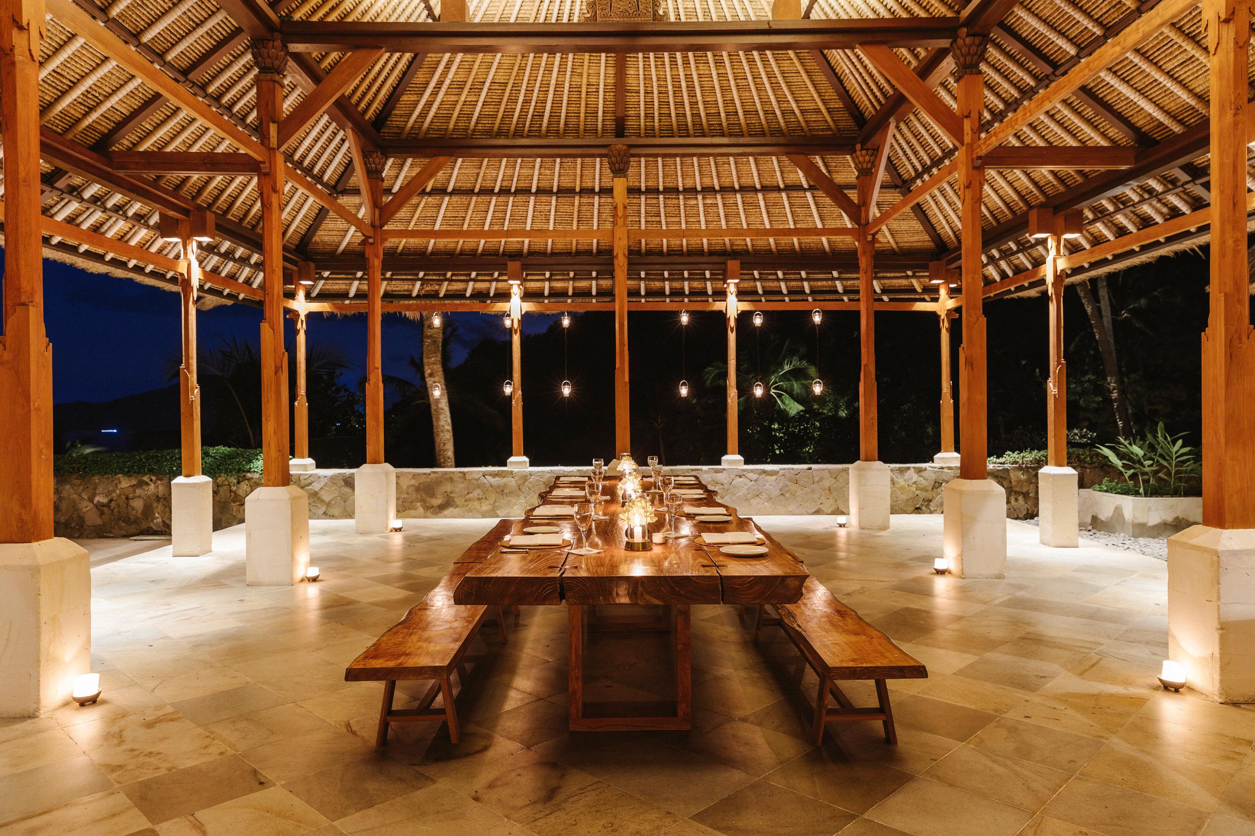 Beach Club & Evening Dining