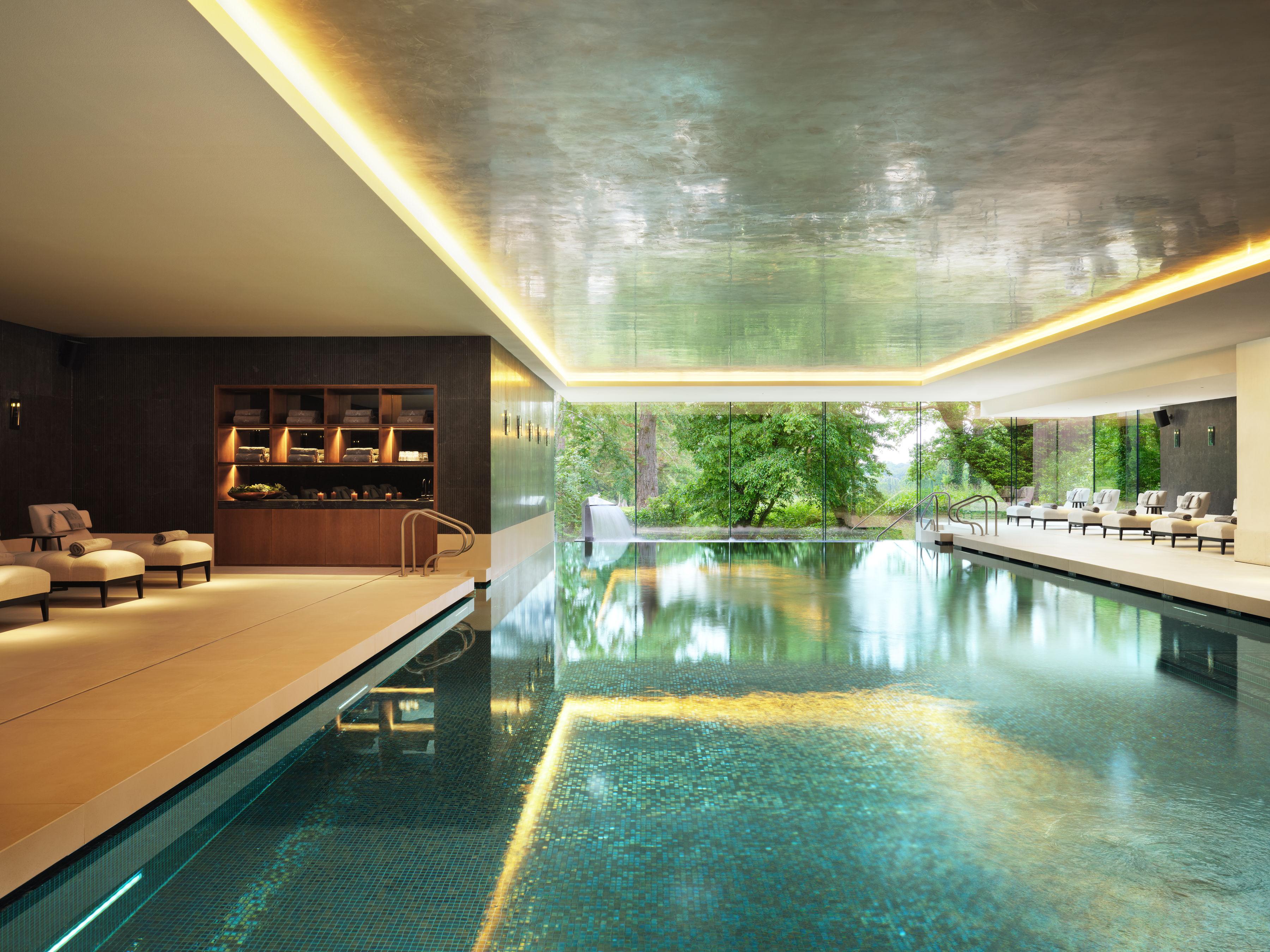 The Padel Club Activities Center 17-Meter Heated Indoor Swimming Pool Overlooking River Maigue