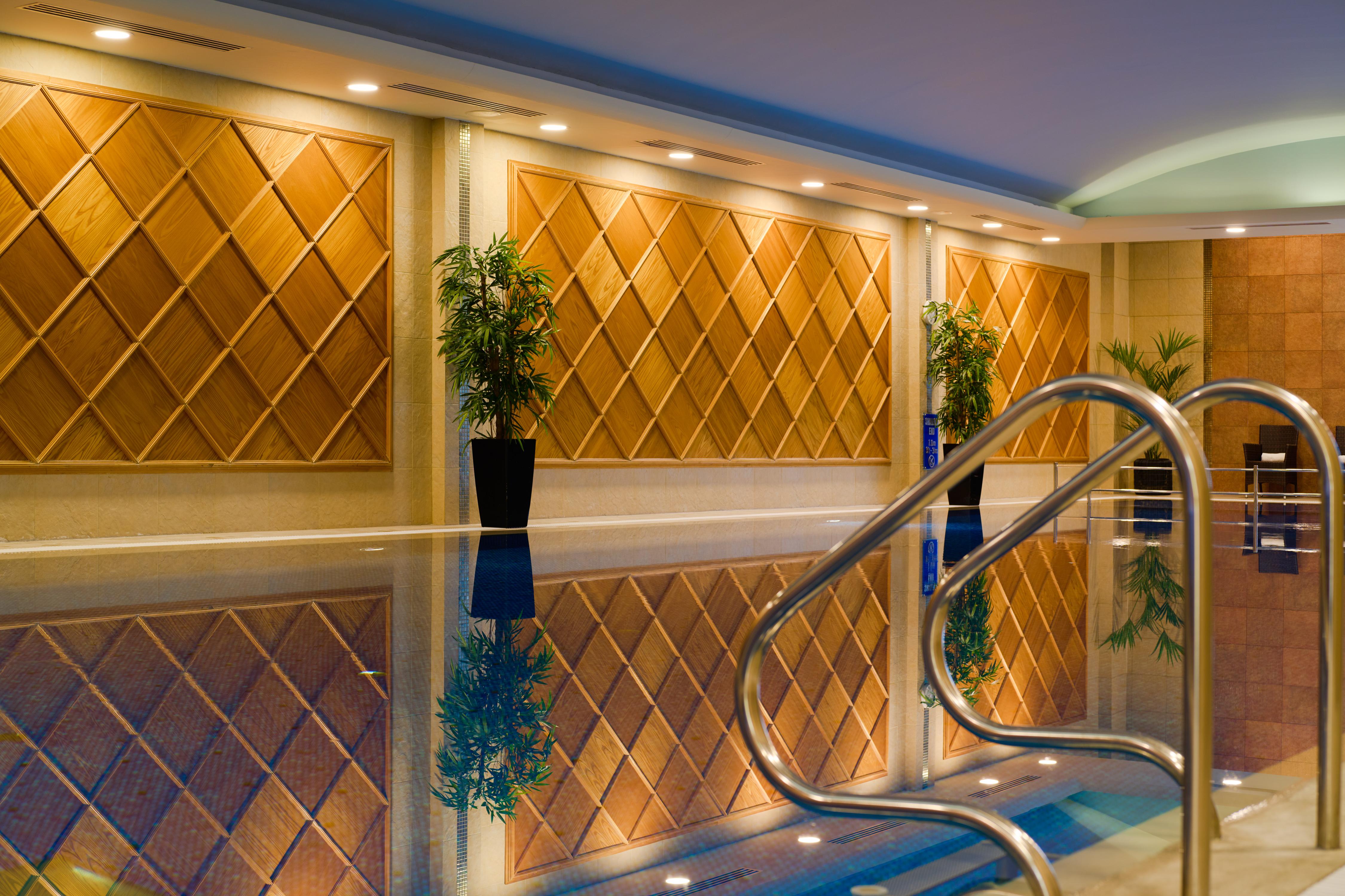 The Spa 20m Indoor Heated Swimming Pool