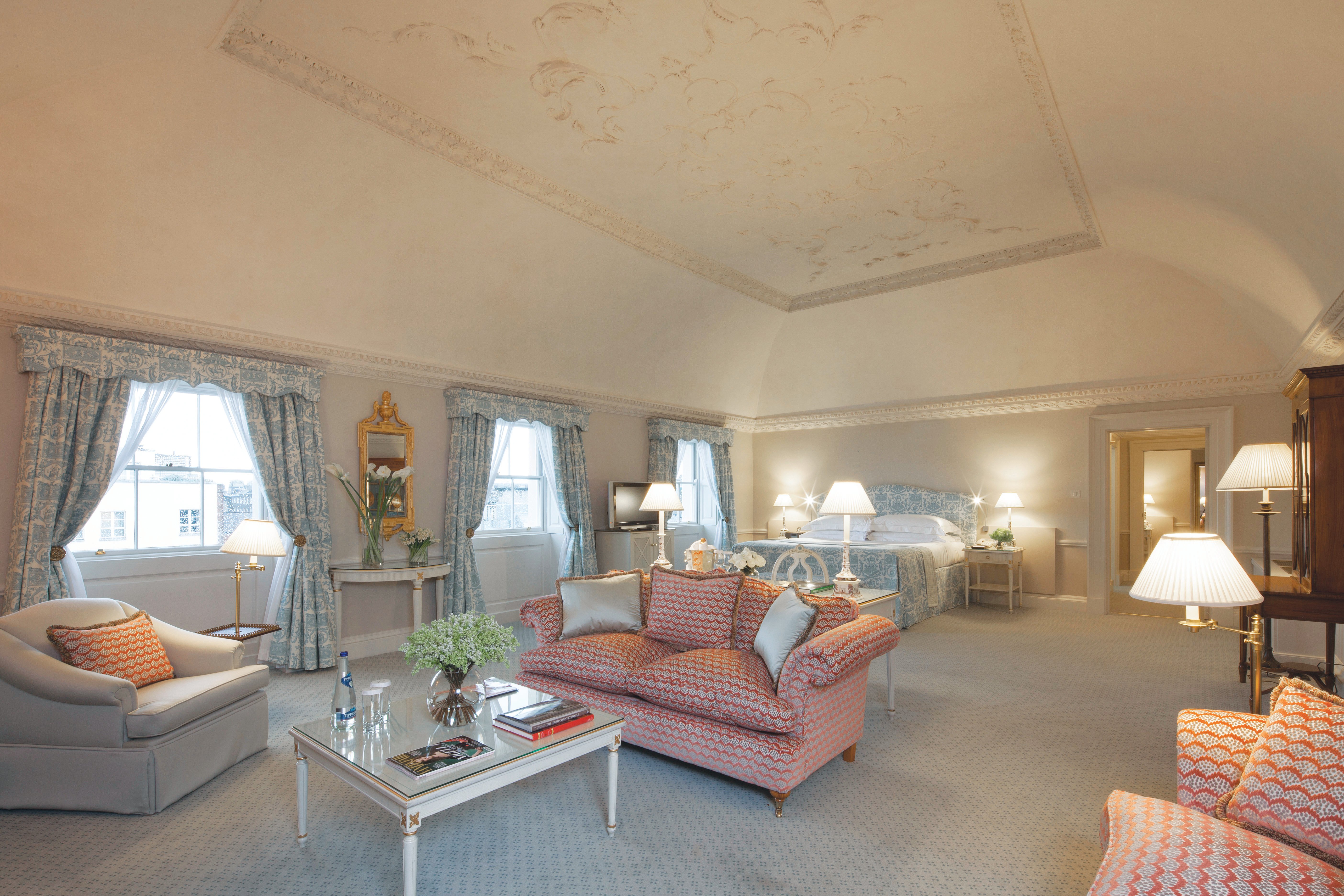 The Stately Lord Monck Specialty Suite with Period Plasterwork and Irish Art
