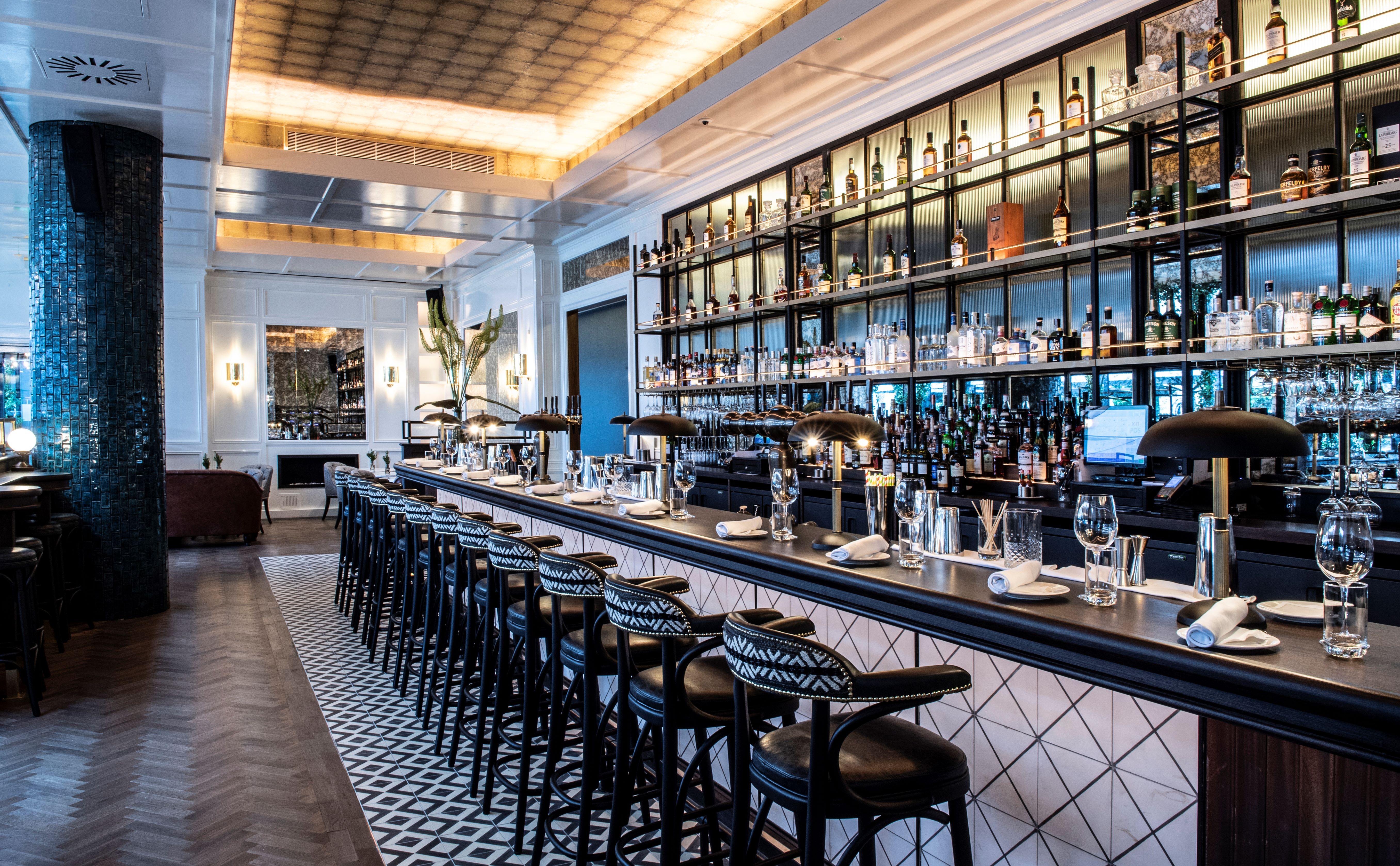 The River Club Cocktail Bar Serving Botanical Cocktails and Craft Irish Spirits