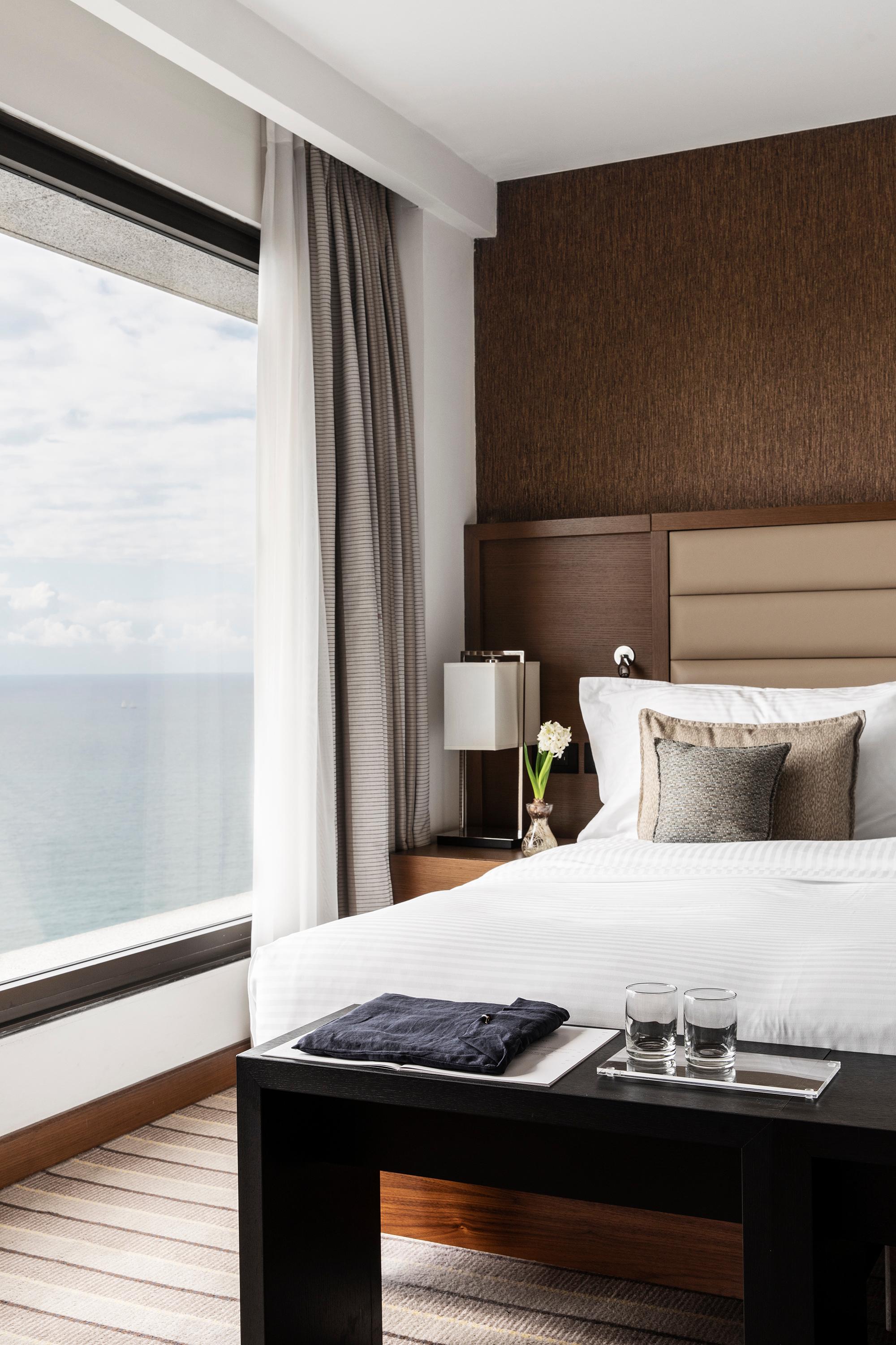 One Bedroom Jaffa Suite