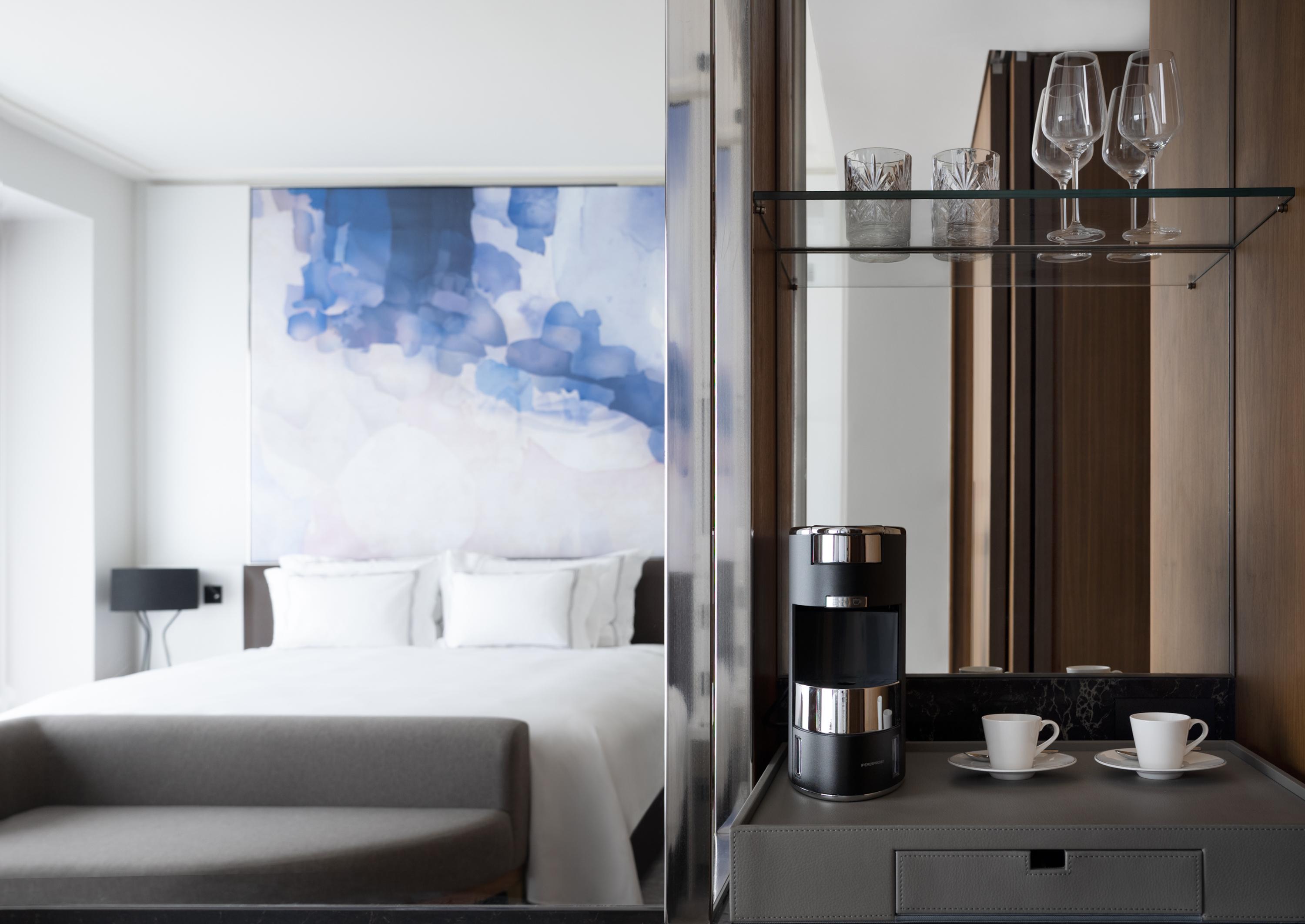 Superior & Deluxe Rooms