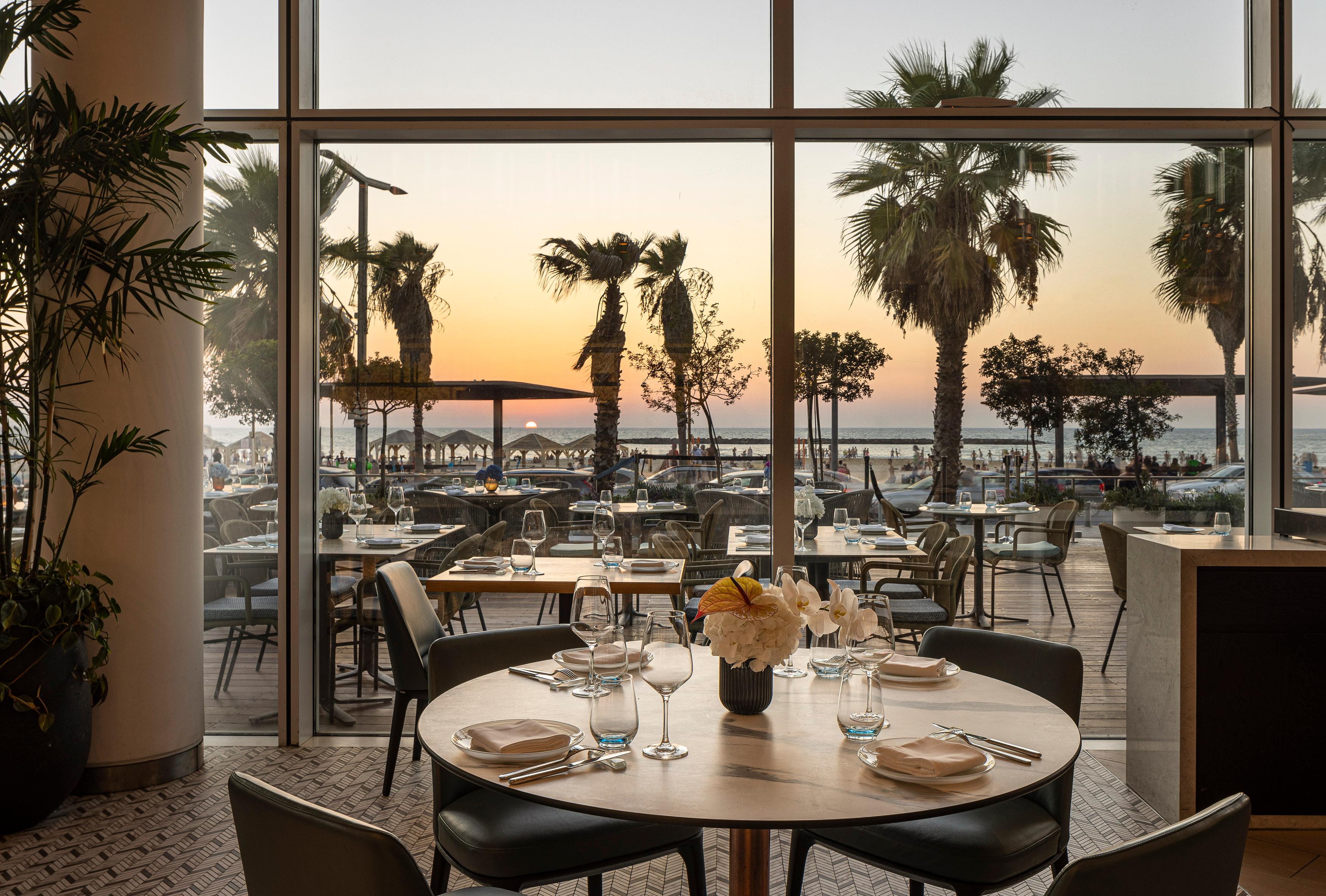 Sereia Restaurant Sunset Dining