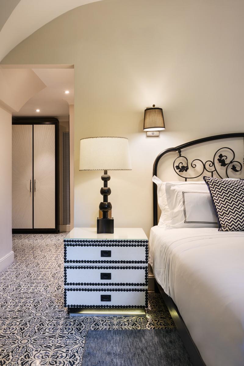 Historic Templer Heritage Deluxe Room with Soaring Ceilings