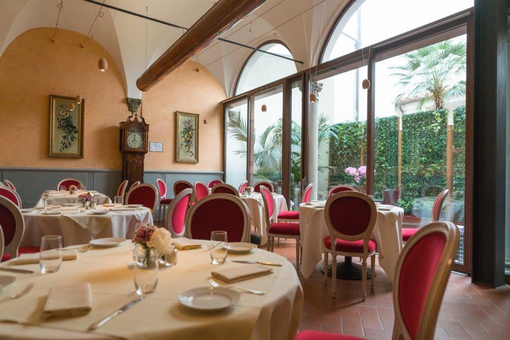 La Chiostrina Restaurant Serving Refined Tuscan Gastronomy Under Ancient Cloister Arches