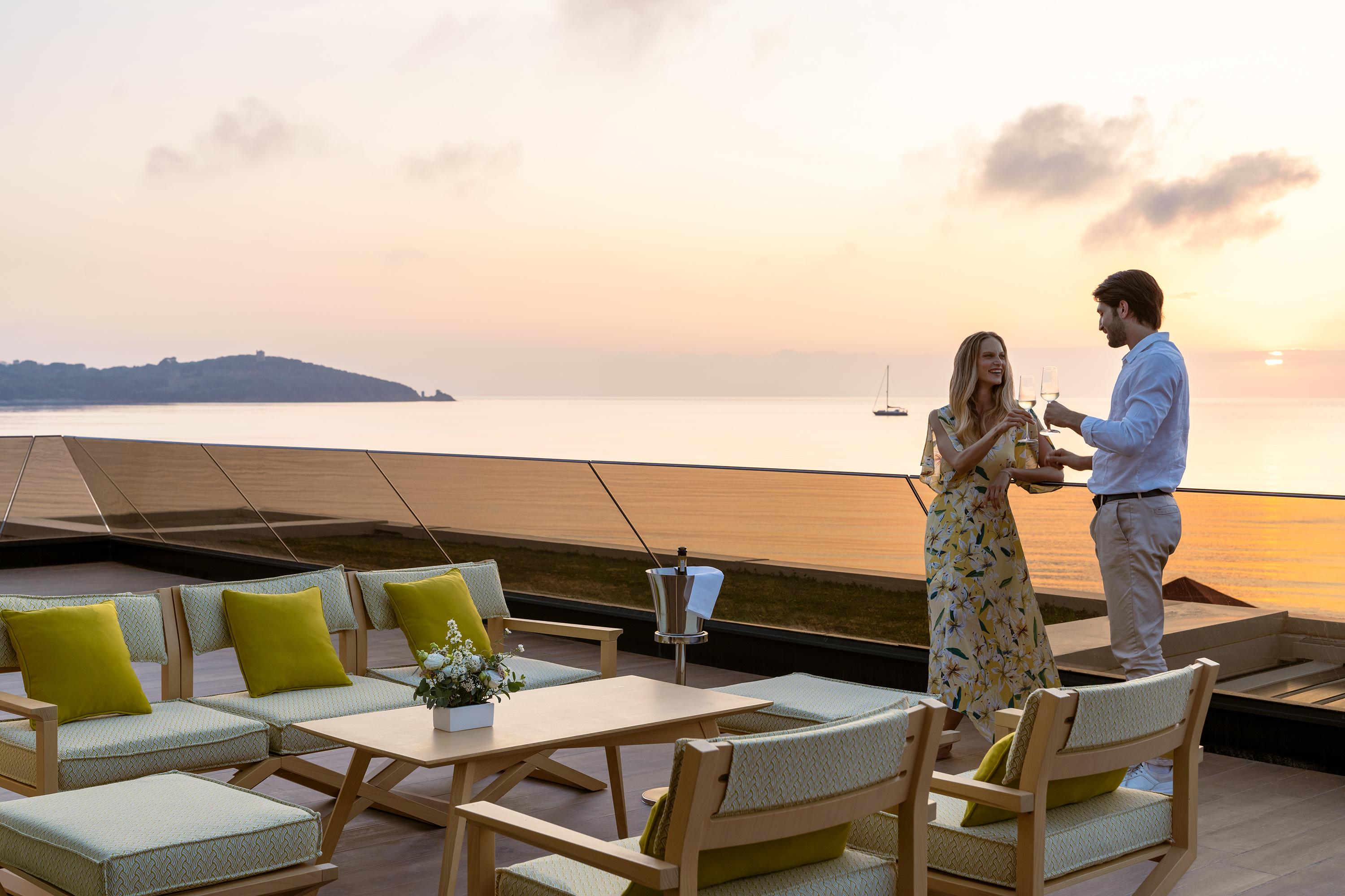 Panoramic Sea-View Suite Interior