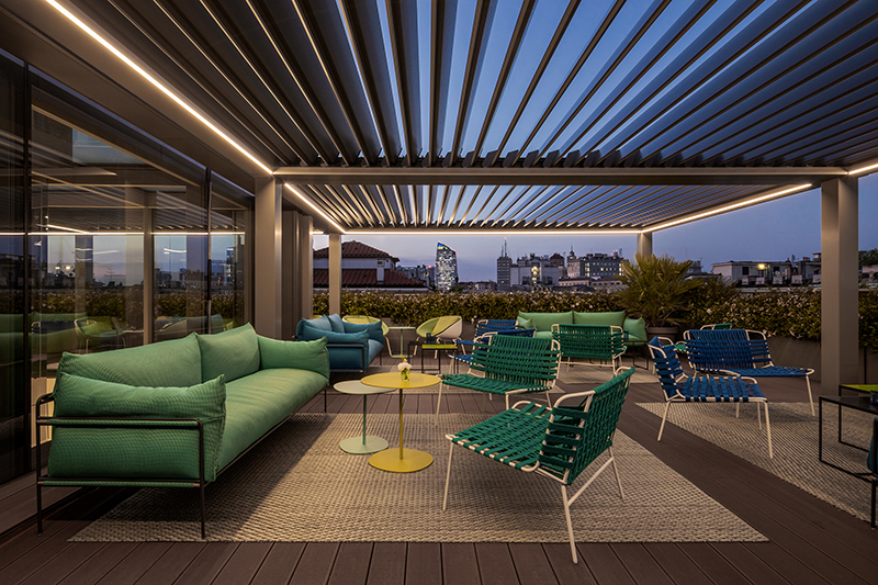Panoramic Casa Baglioni Rooftop by Sadler overlooking Milan skyline