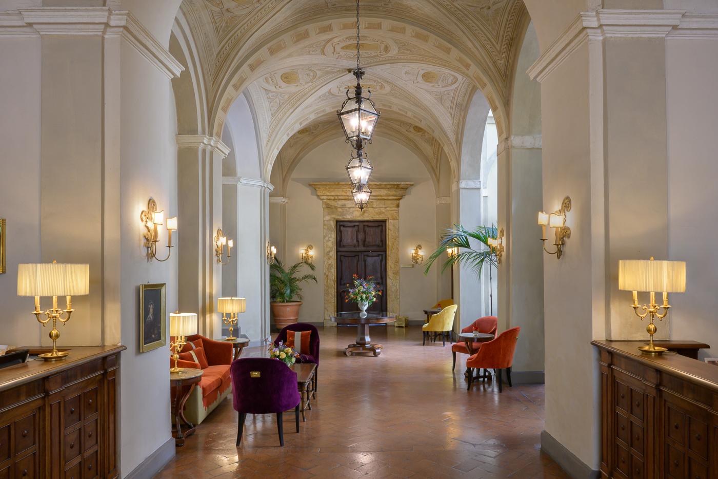 Palazzo Gori Pannilini Glass-Cupola Courtyard and Lobby