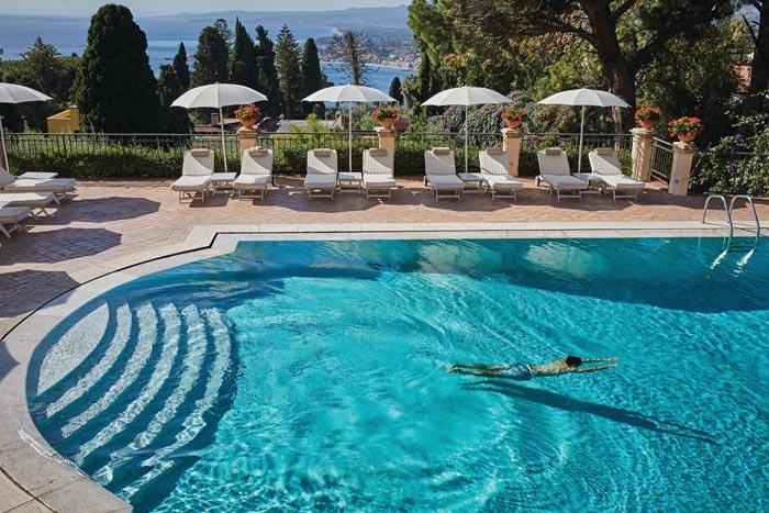 Pool Grill & Bar