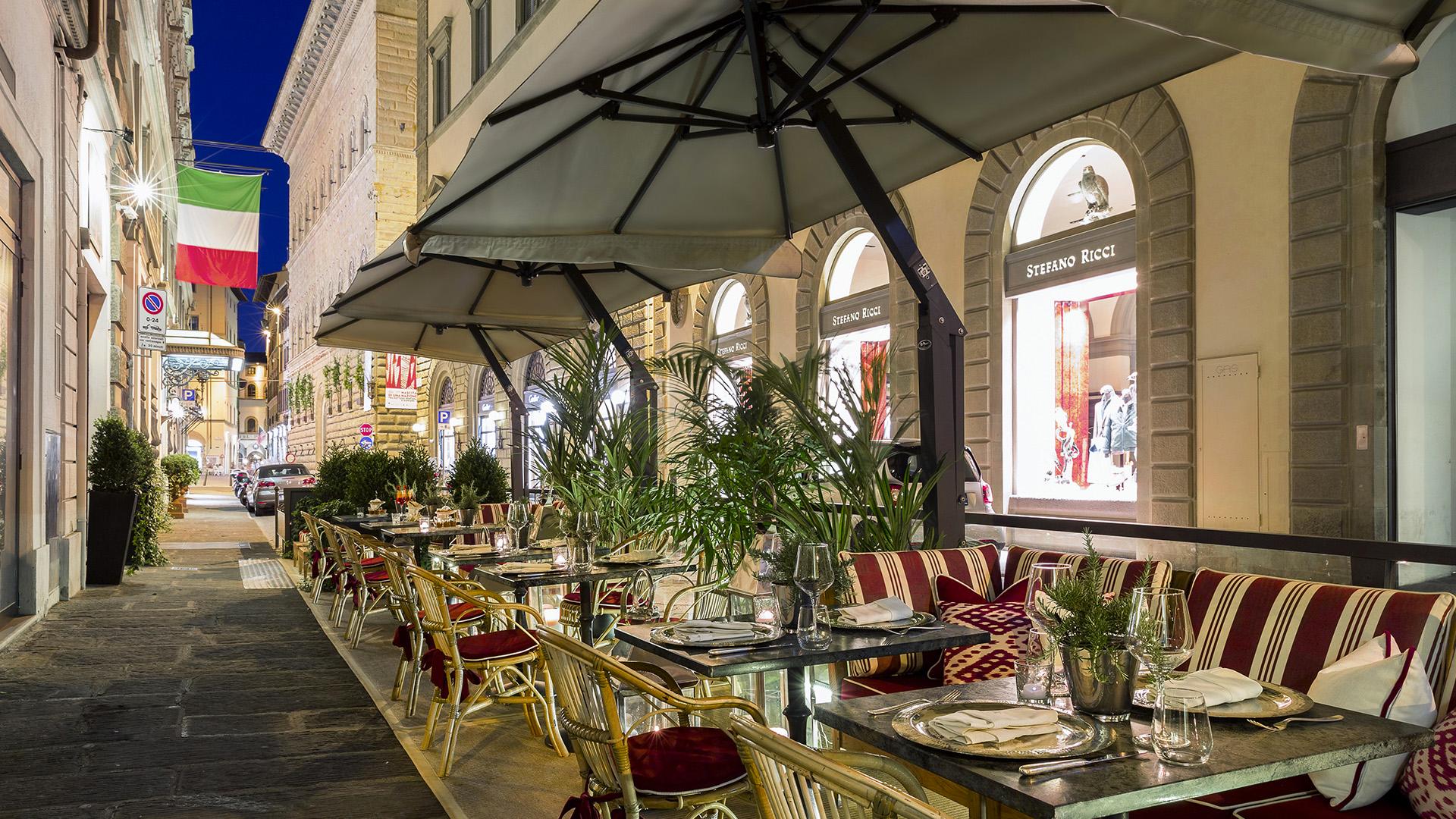 Cibrèo Caffè alfresco terrace dining