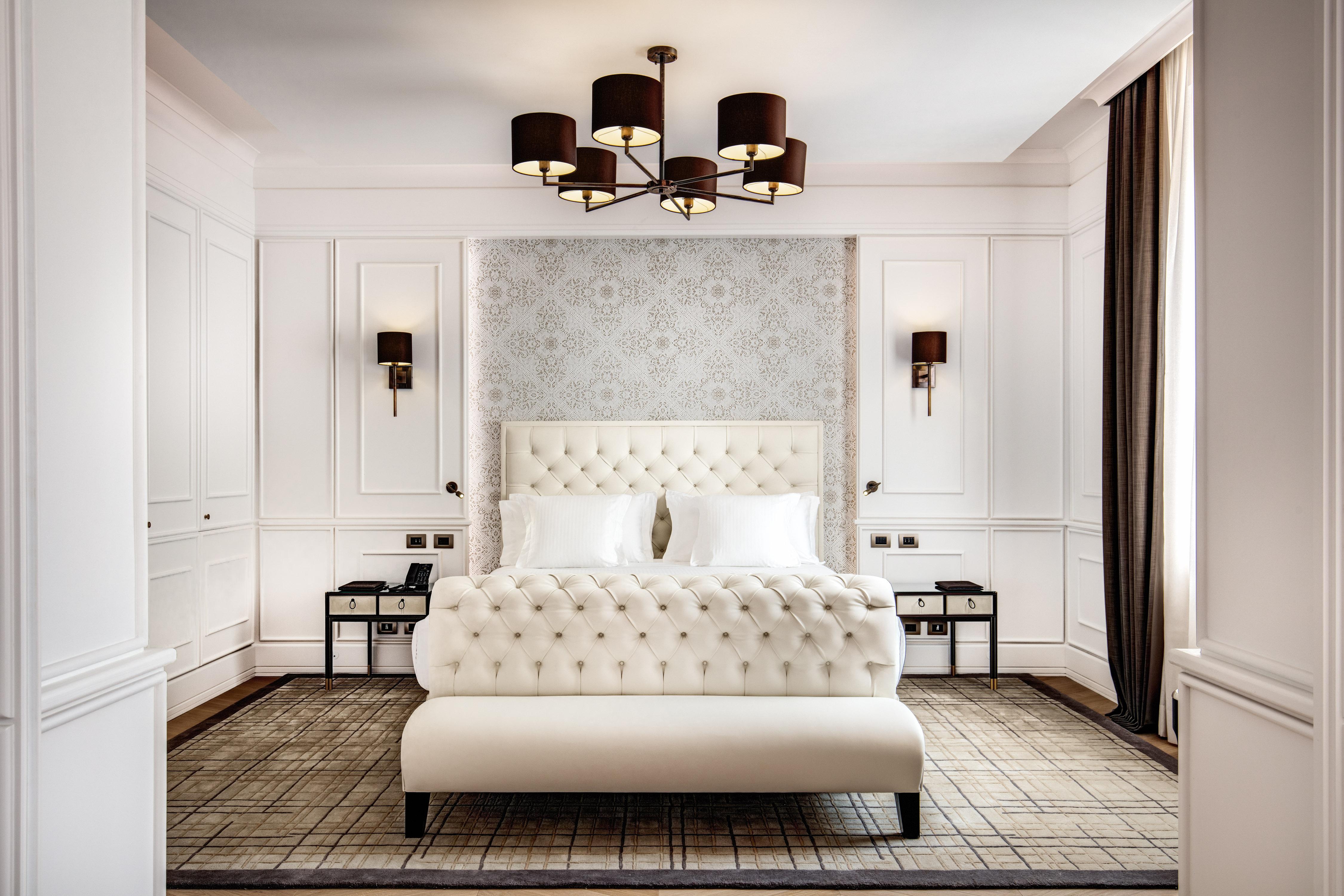 Splendide Suite master bedroom with baroque furnishings