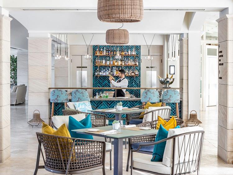 Bar Drink & Food Library fireside lounge