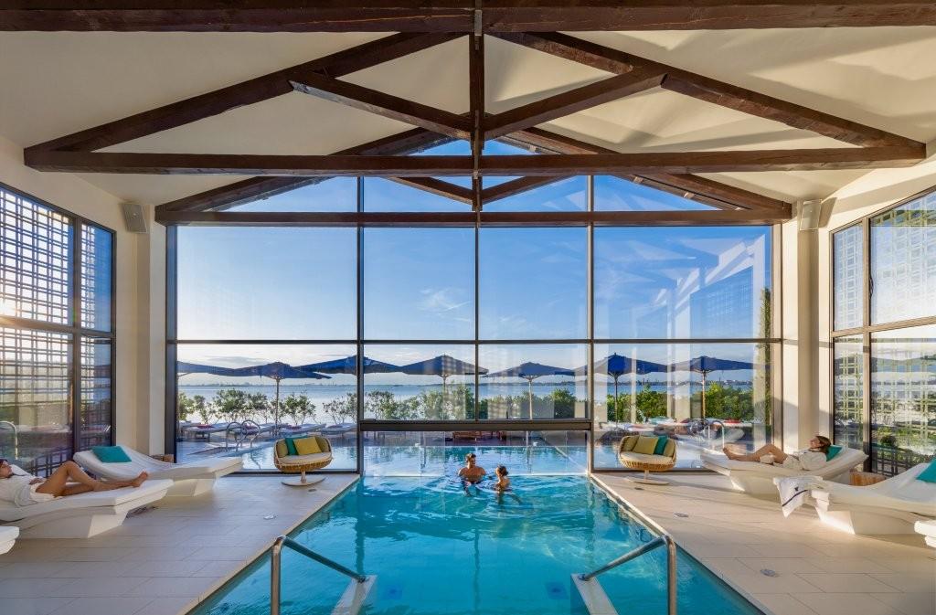 JW Venice Spa Vitality Pool and Wellness Sanctuary