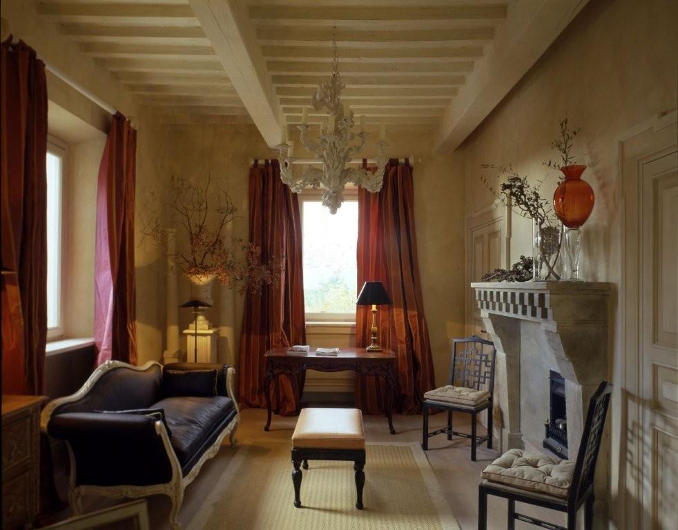 Suite Prestige Tuscan Living Room