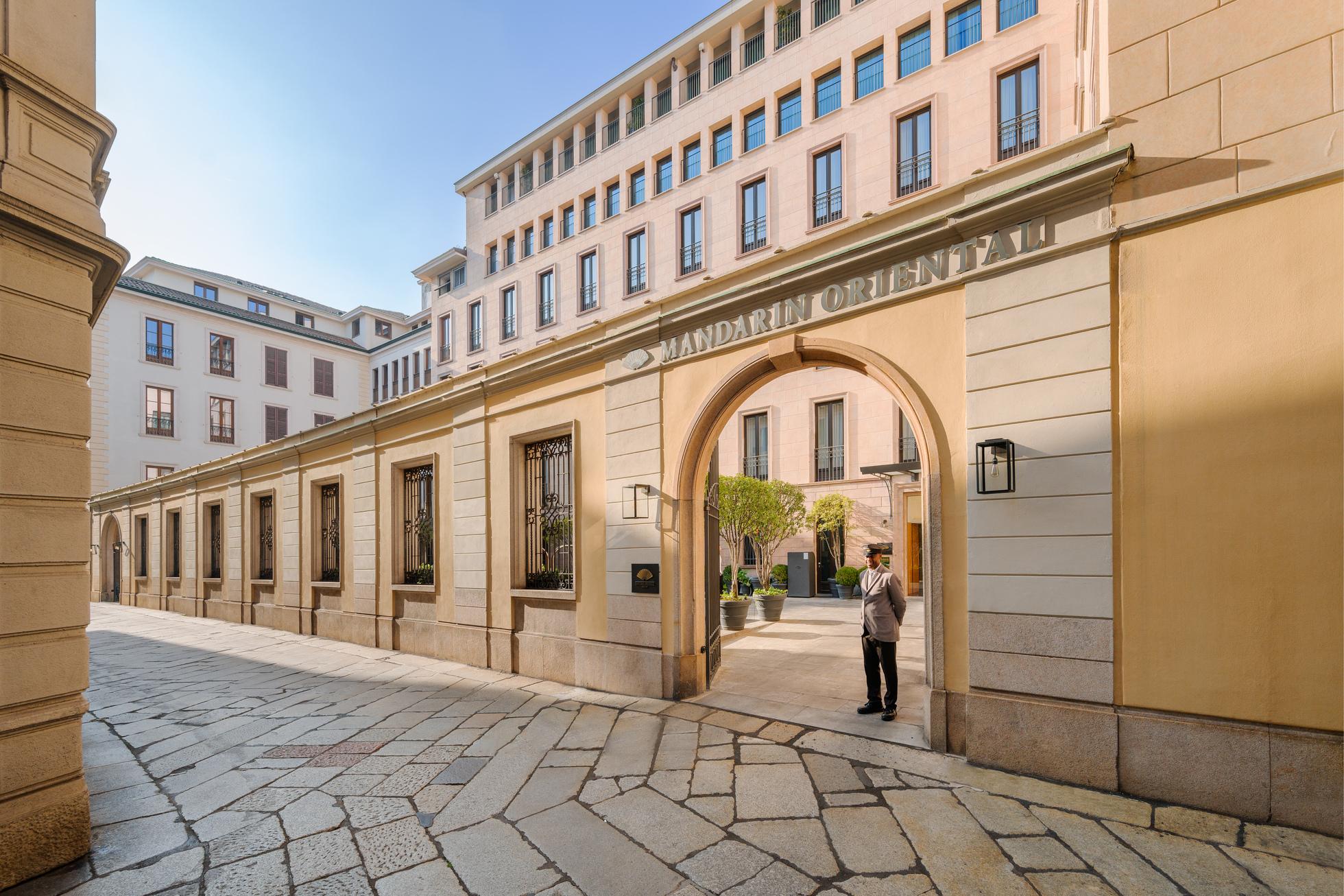 Mandarin Oriental Milan - 5-star luxury hotel in Milan fashion district