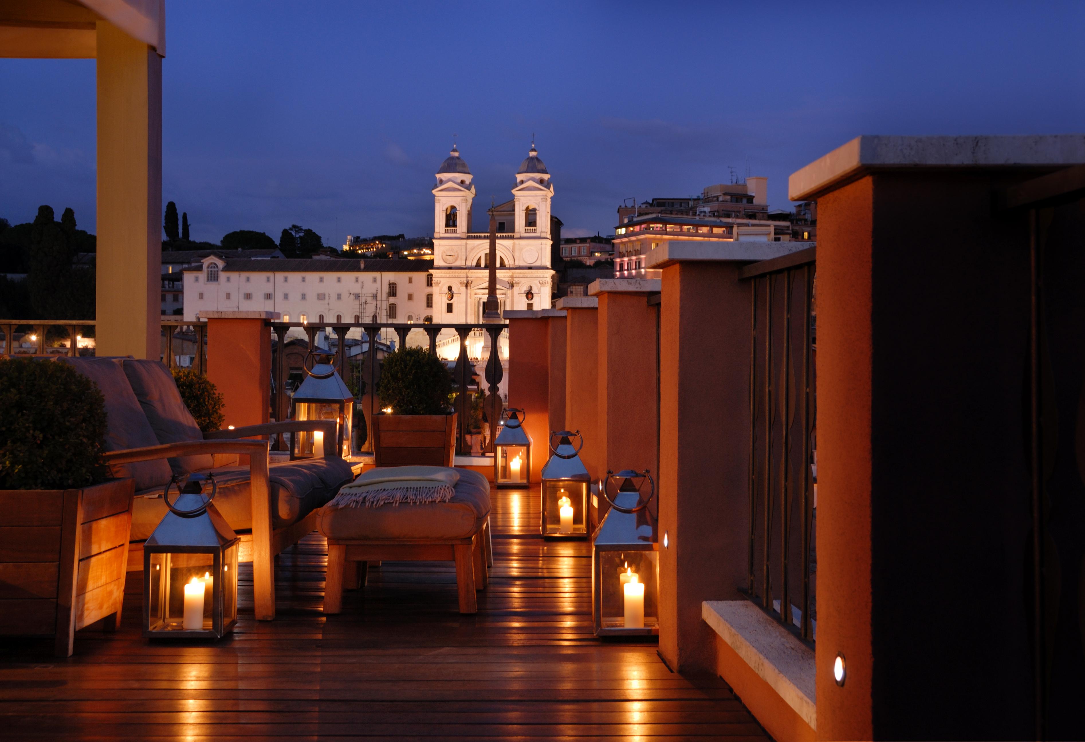 Portrait Roma - 5-star boutique townhouse by Ferragamo steps from Spanish Steps