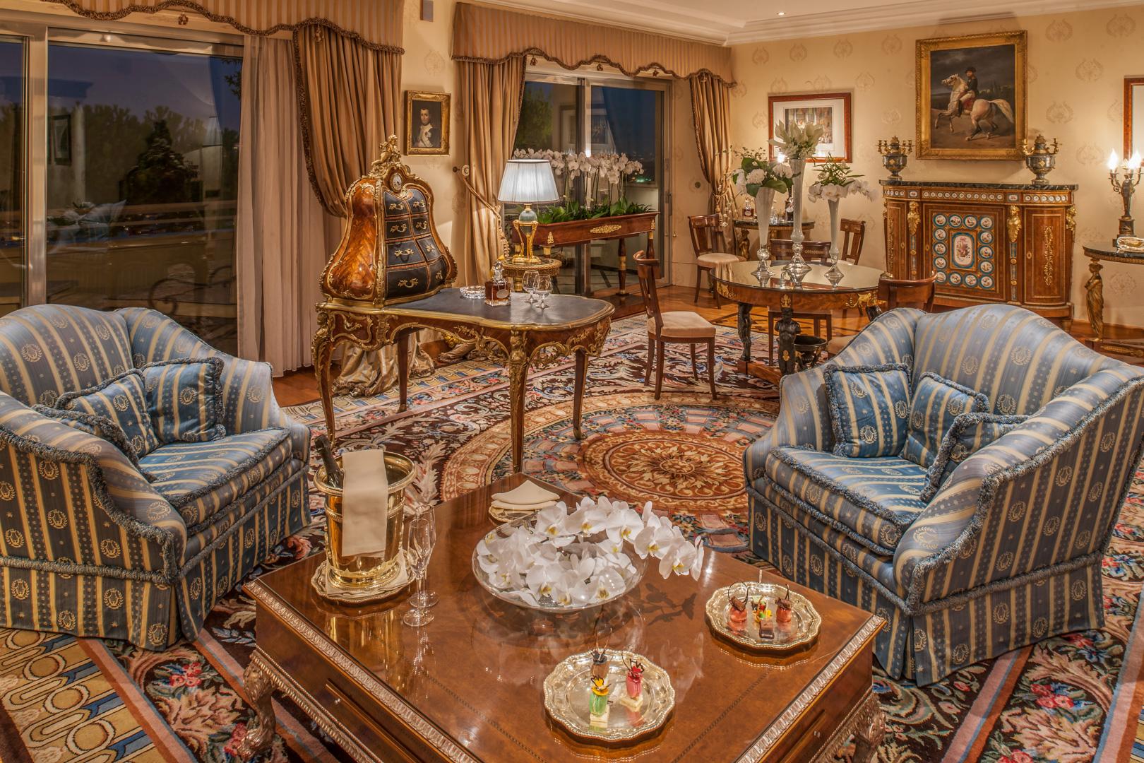 Napoleon Suite with Museum Art Collection