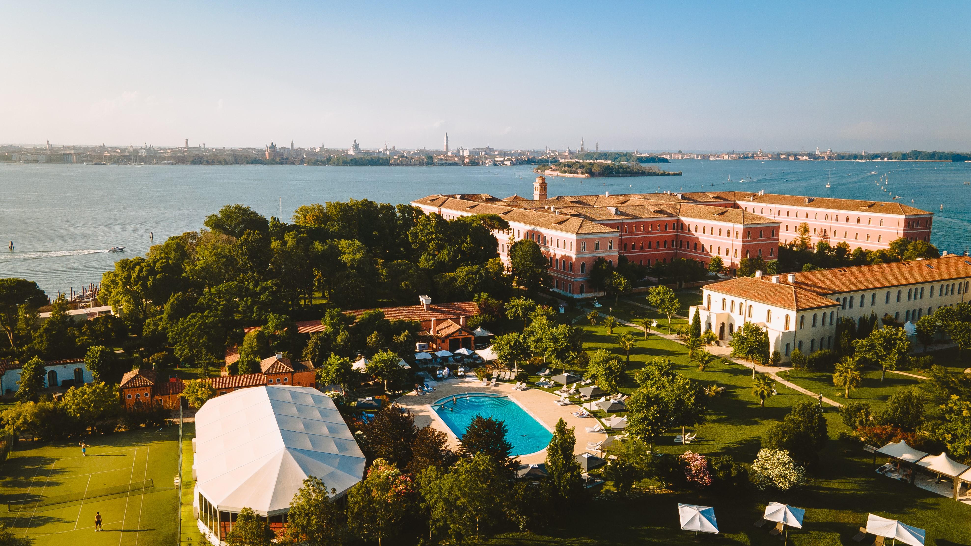 San Clemente Palace - Private island resort in Venice lagoon