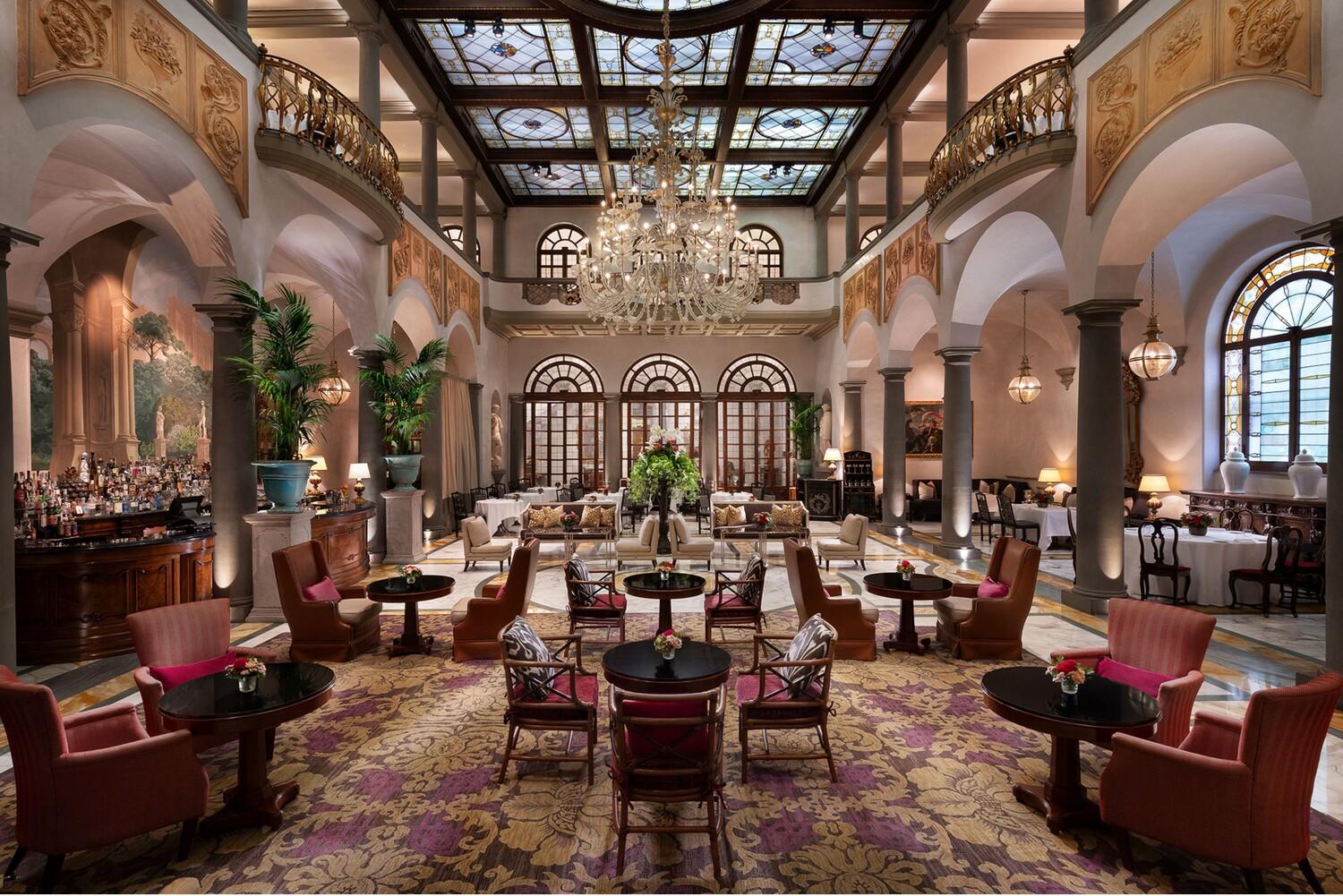 The St. Regis Florence - 5-star Brunelleschi palace on Piazza Ognissanti