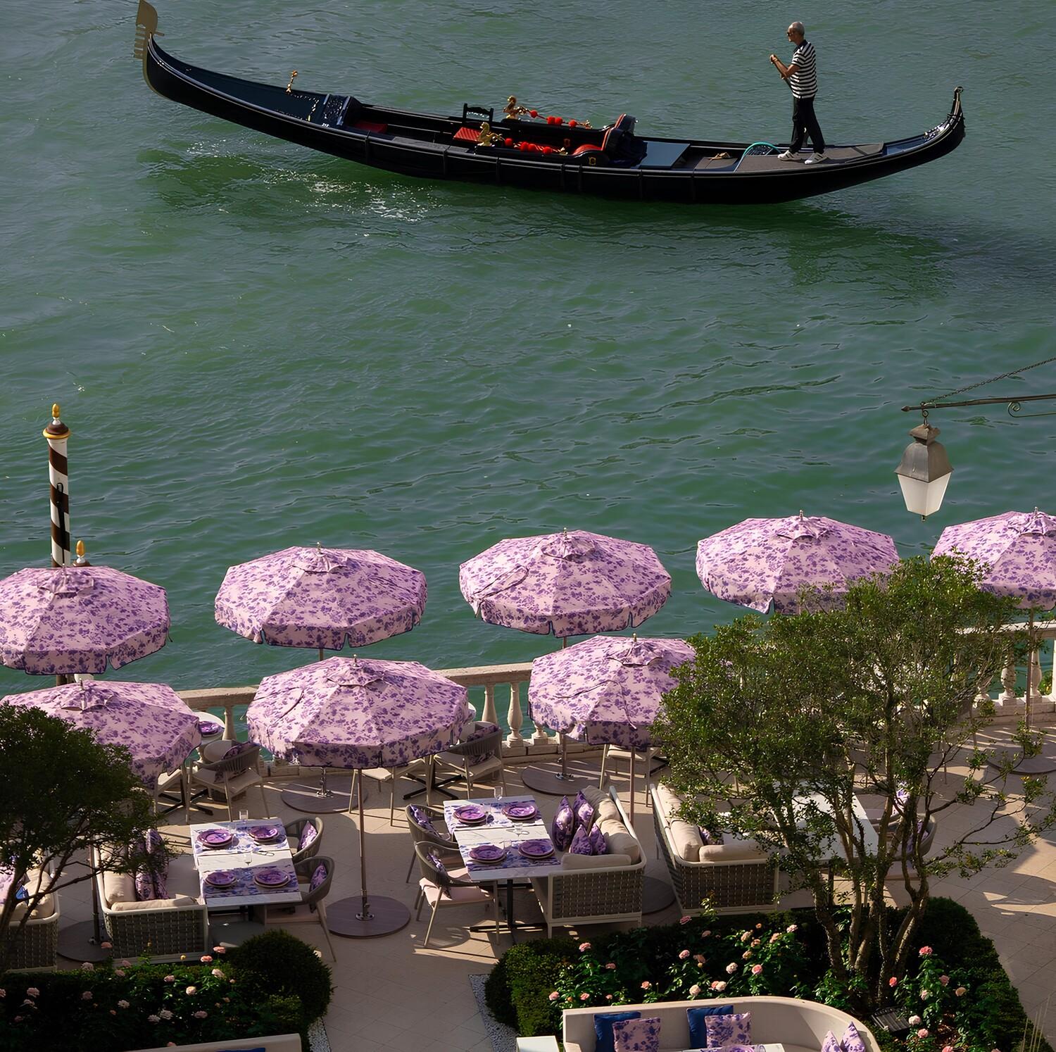 The St. Regis Venice - 5-star grand canal luxury hotel facing Salute