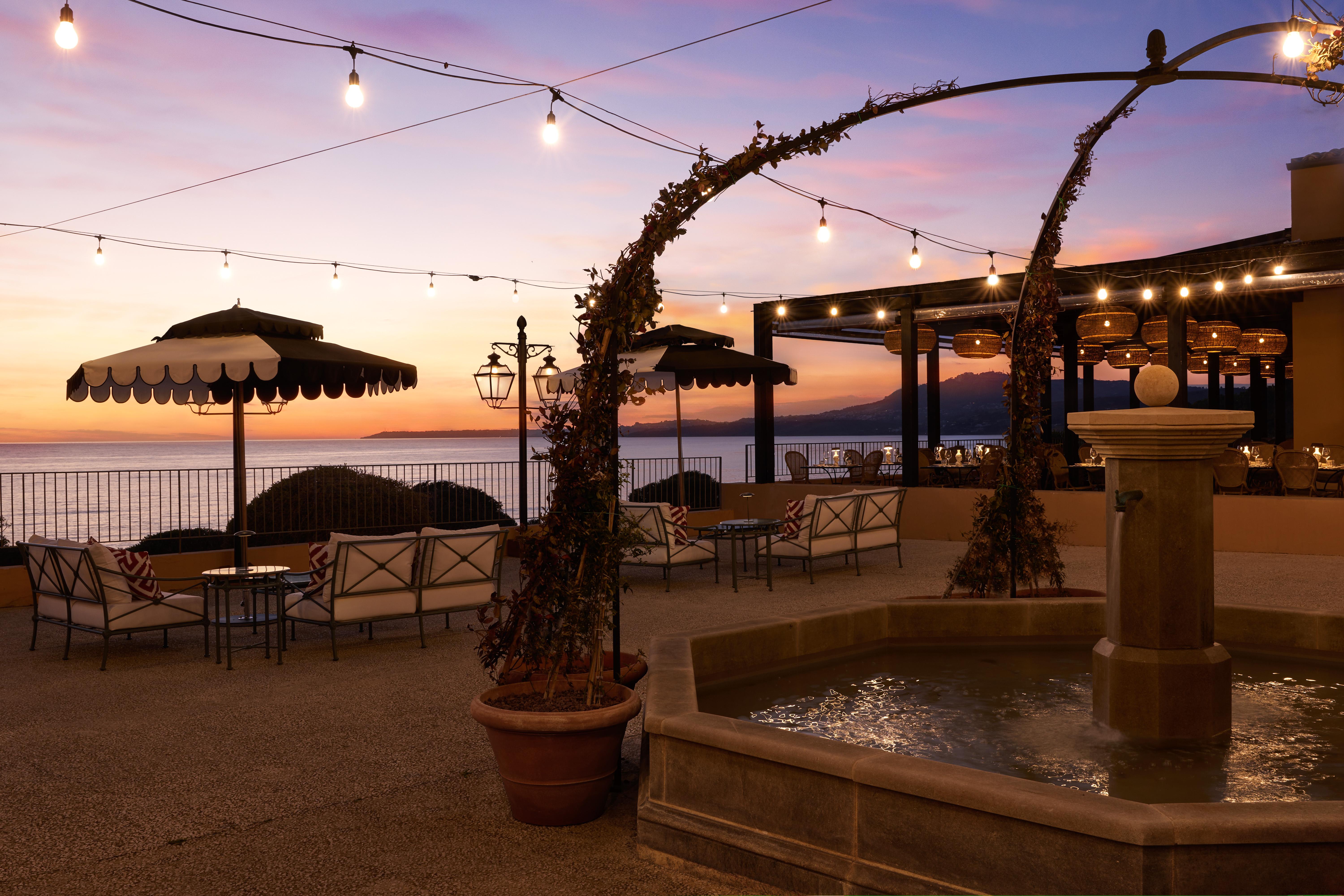 Sunset Bar