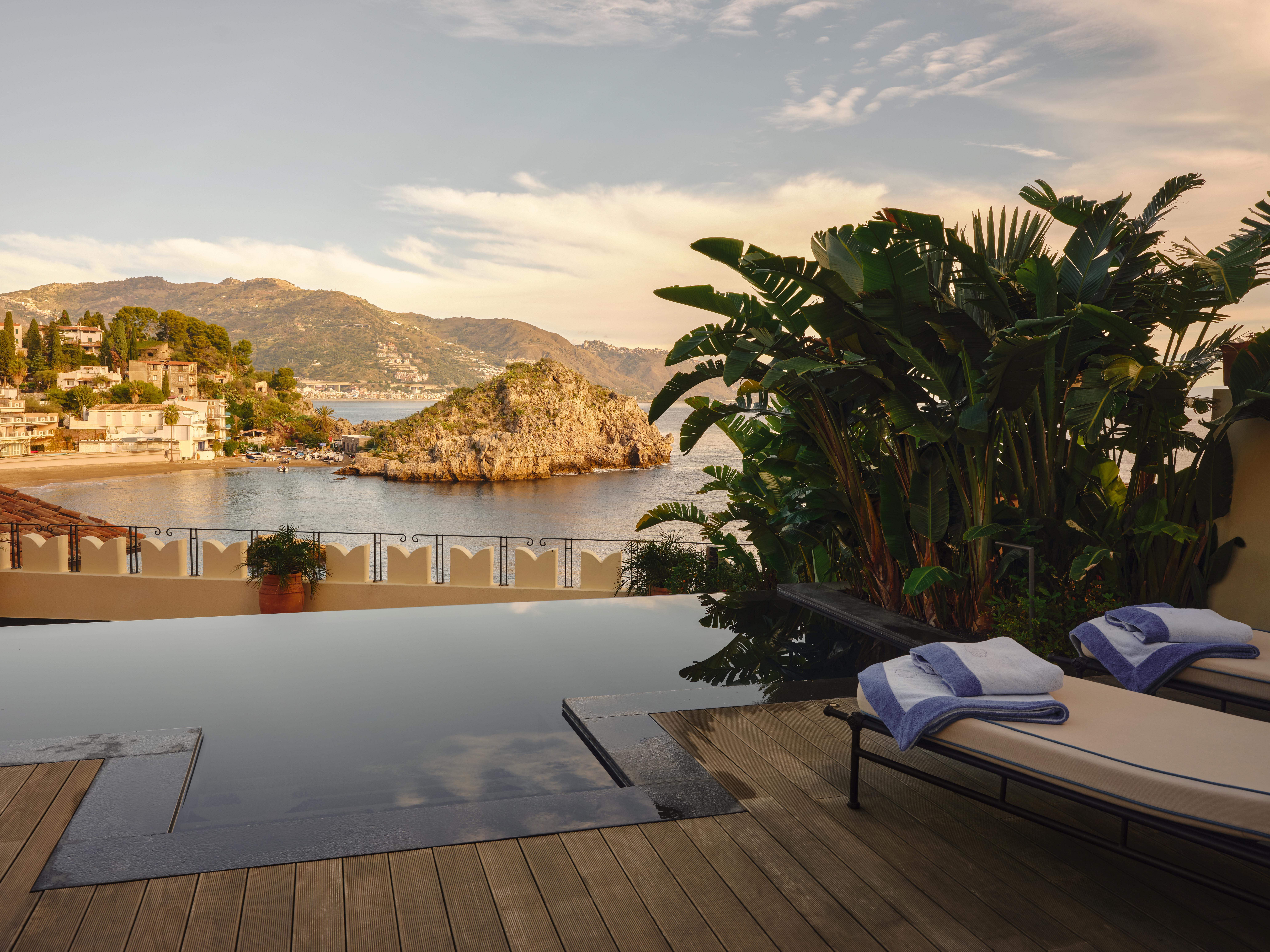 The Ionica Pool Suite private sun terrace and plunge pool