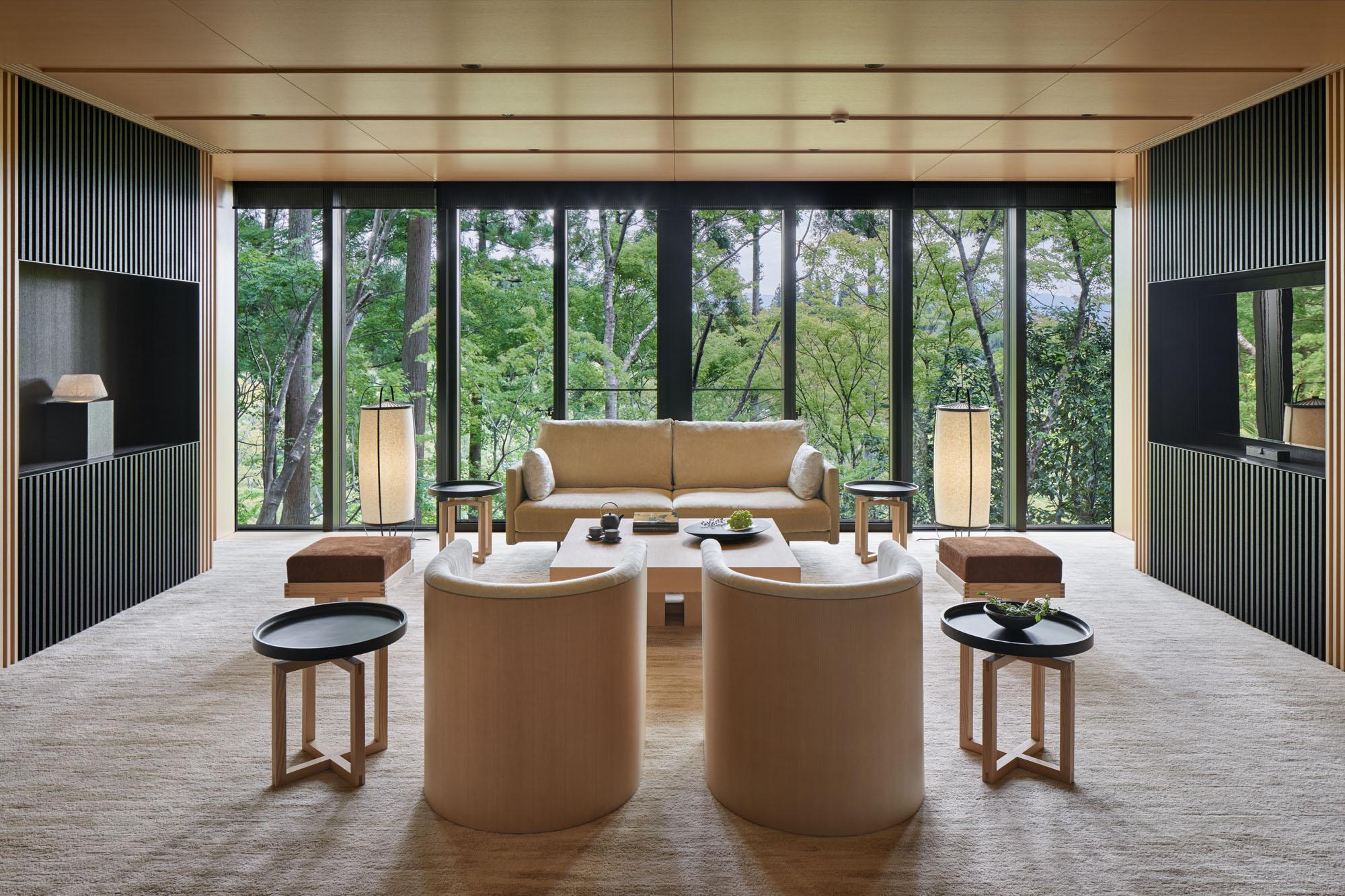 Washigamine Pavilion Presidential Living Salon