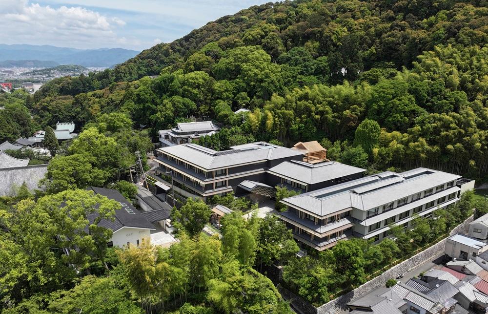 Banyan Tree Higashiyama Kyoto luxury hotel Japan
