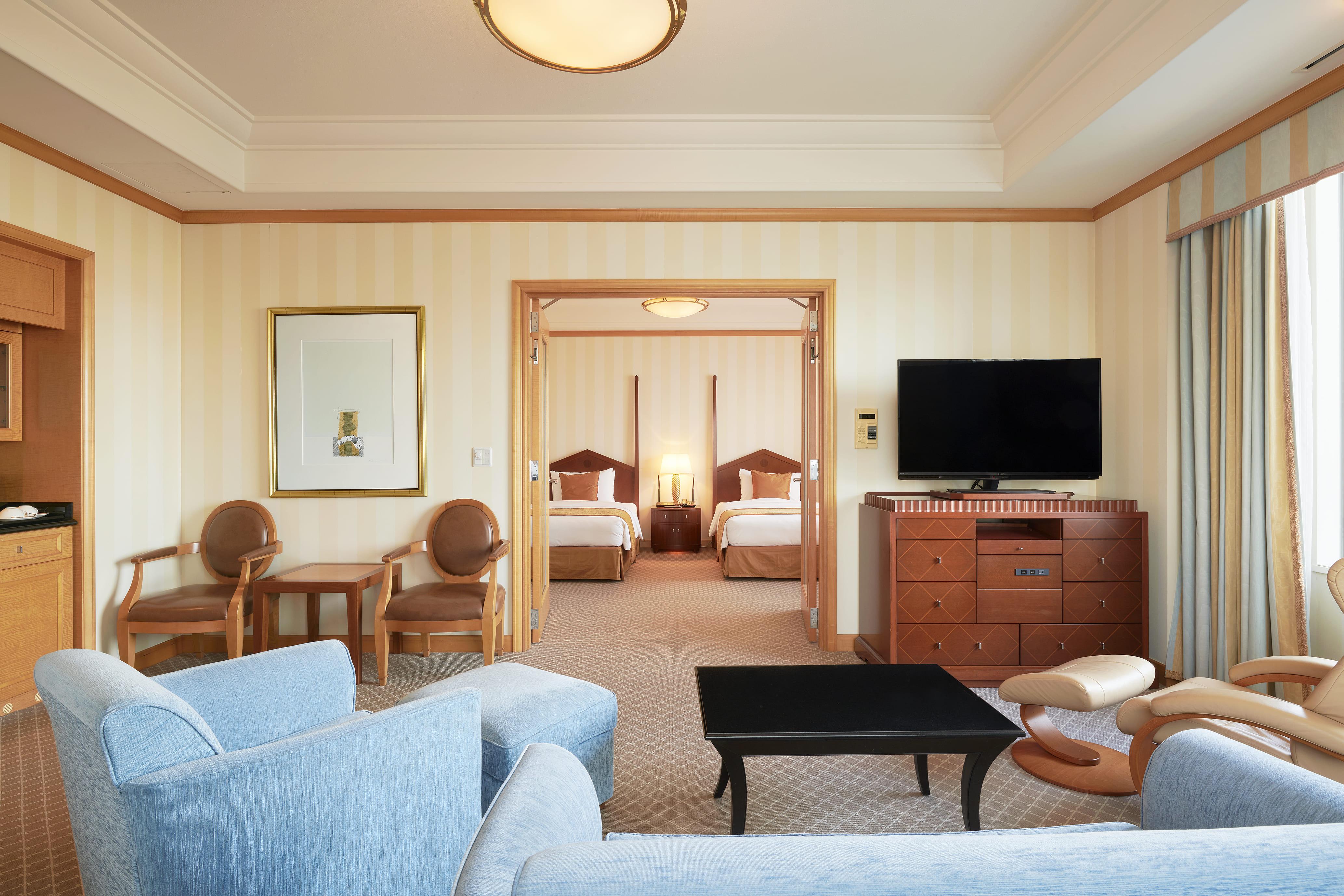 Imperial Floor Suite Living Room