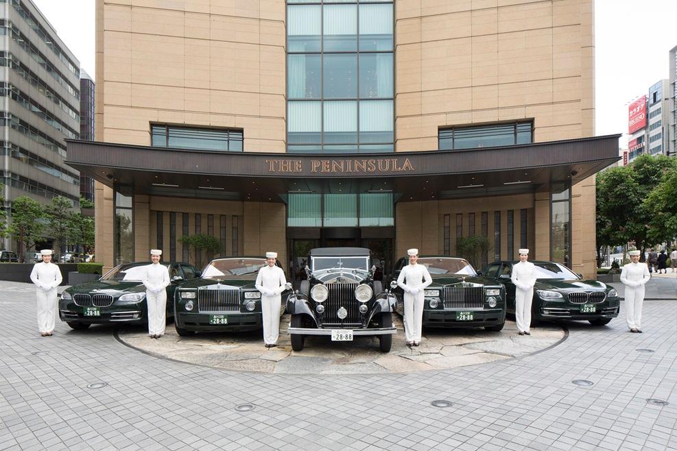 Signature Peninsula Extended-Wheelbase Rolls-Royce Phantom Fleet with Pageboys