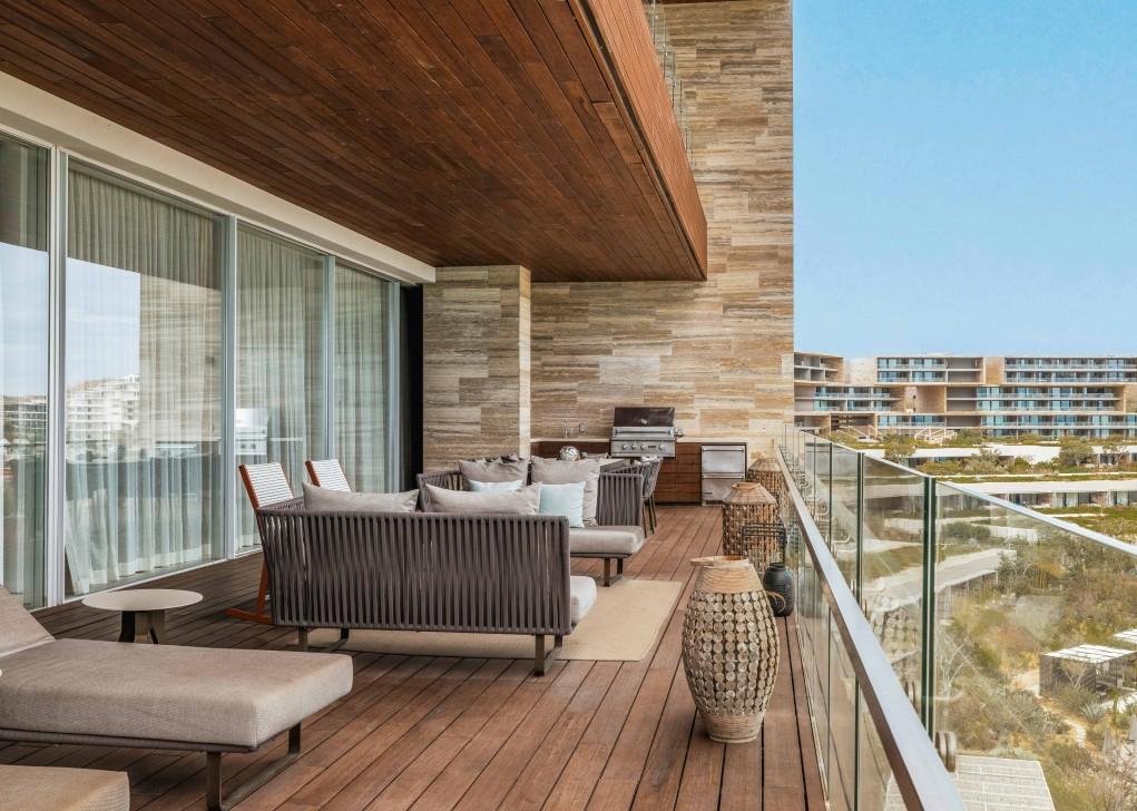 Presidential Suite Sun Deck