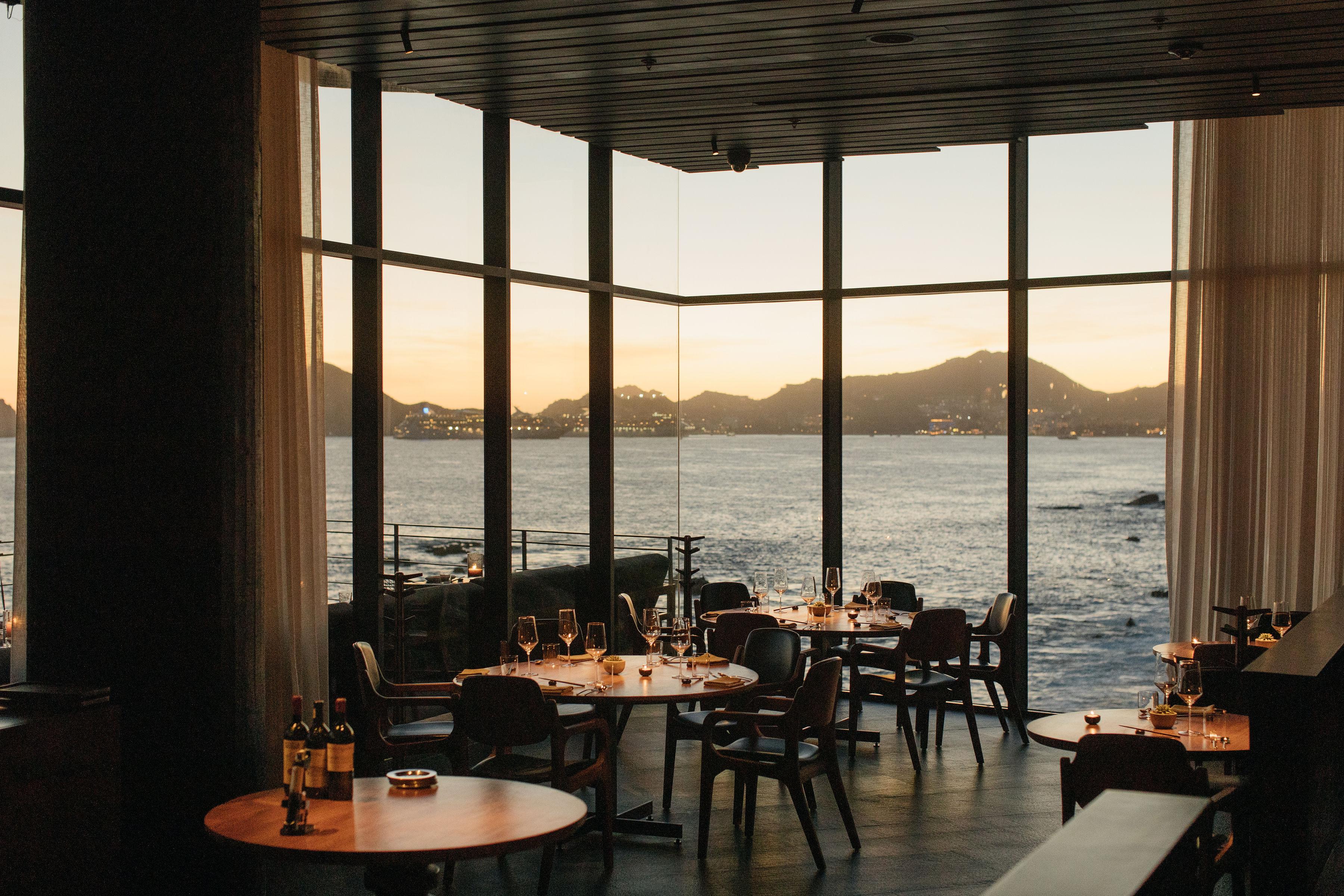 Manta Restaurant by Enrique Olvera