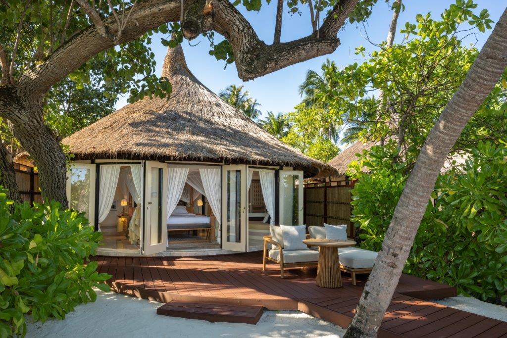 Beachfront Pool Villa with Private Sundeck