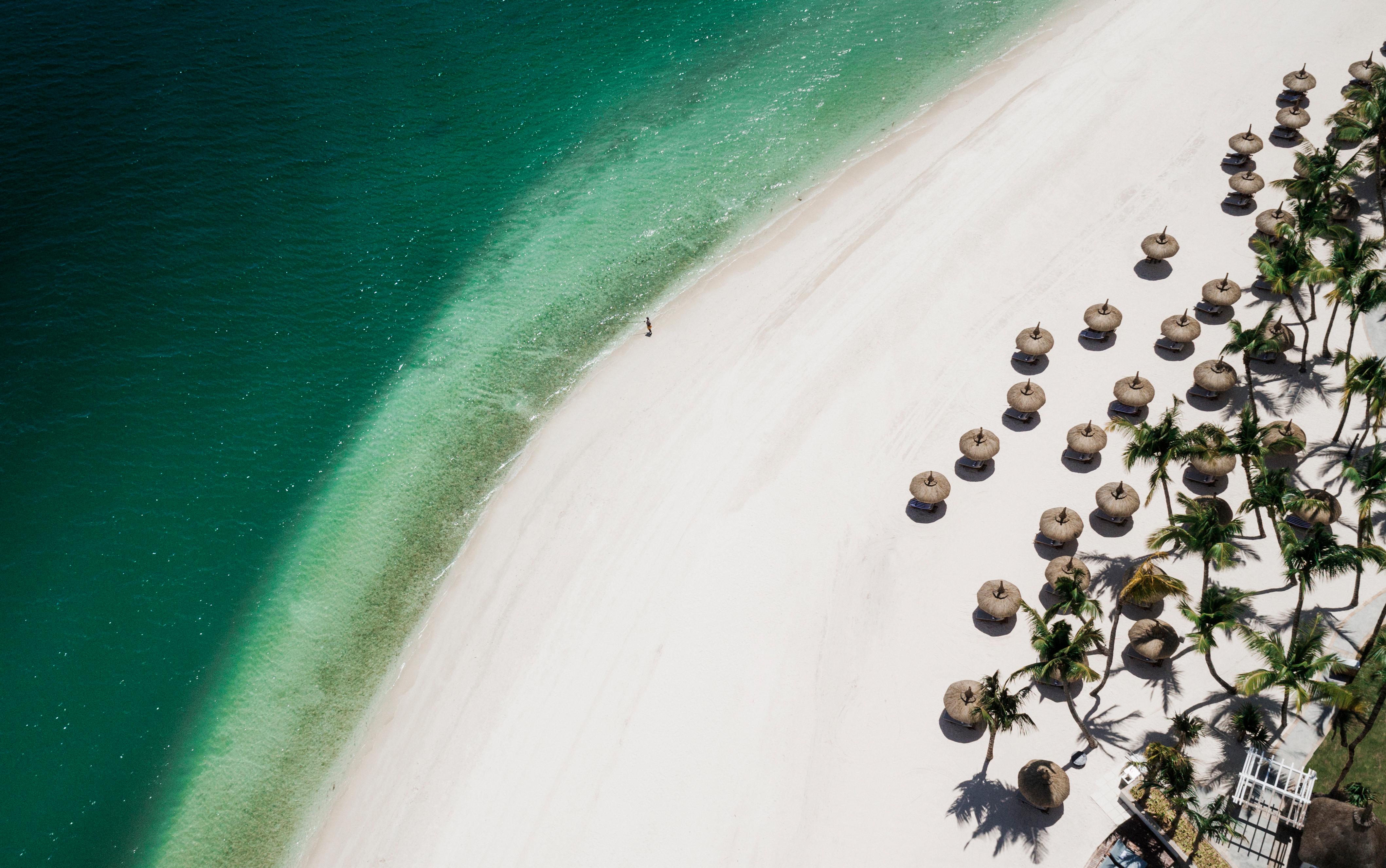 Private Beach and Lagoon