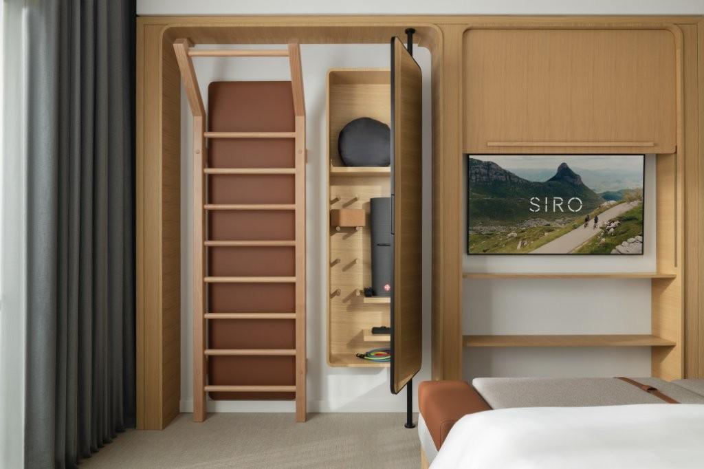Sleep-Optimized SIRO Room with Circadian Lighting and Recovery Cabinet