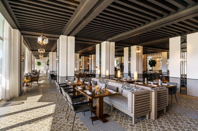 L'Écume Brasserie and Open Show Kitchen