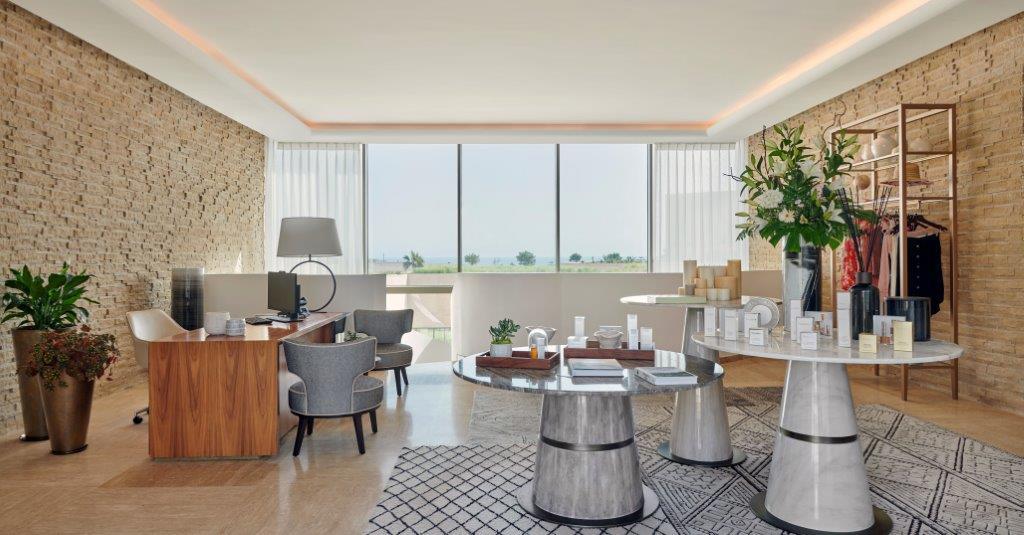 Fairmont Spa Serene Heated Hydrotherapy Pool