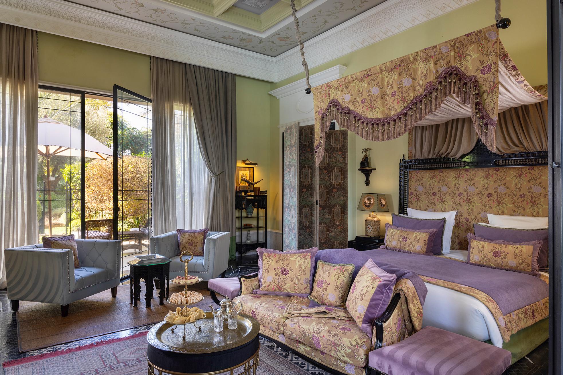 Chambre Prestige with Artful Decor and Private Terrace