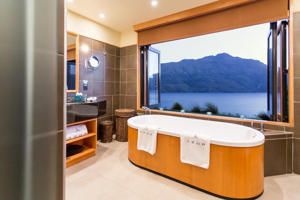 Azur Lodge Sunken Picture Window Spa Bath