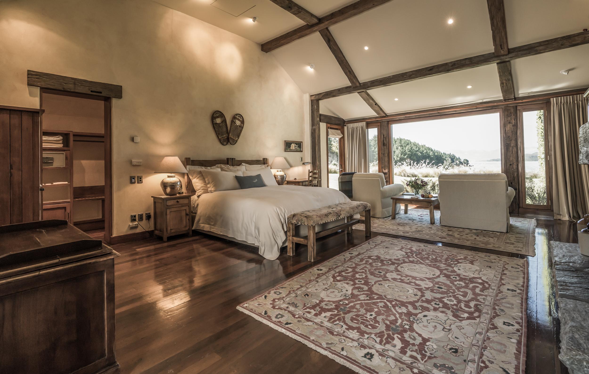 Blanket Bay Chalet Suite