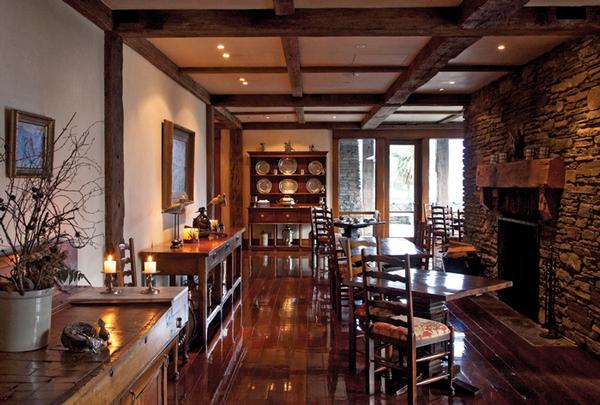 Lake View Dining Room