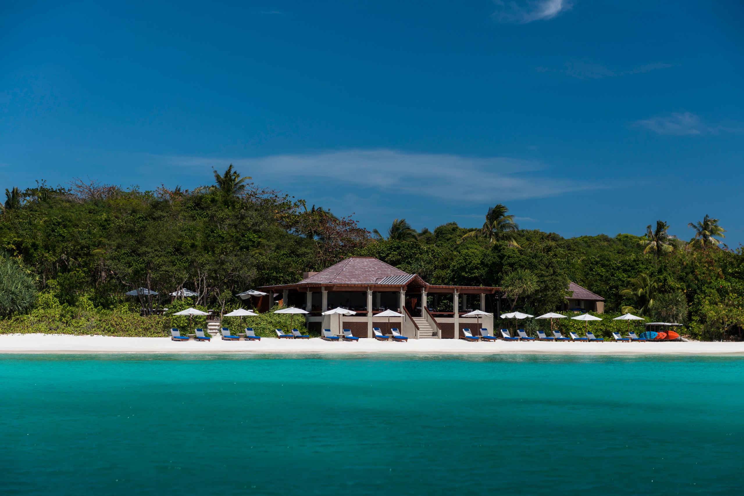 The Beachclub at Amanpulo