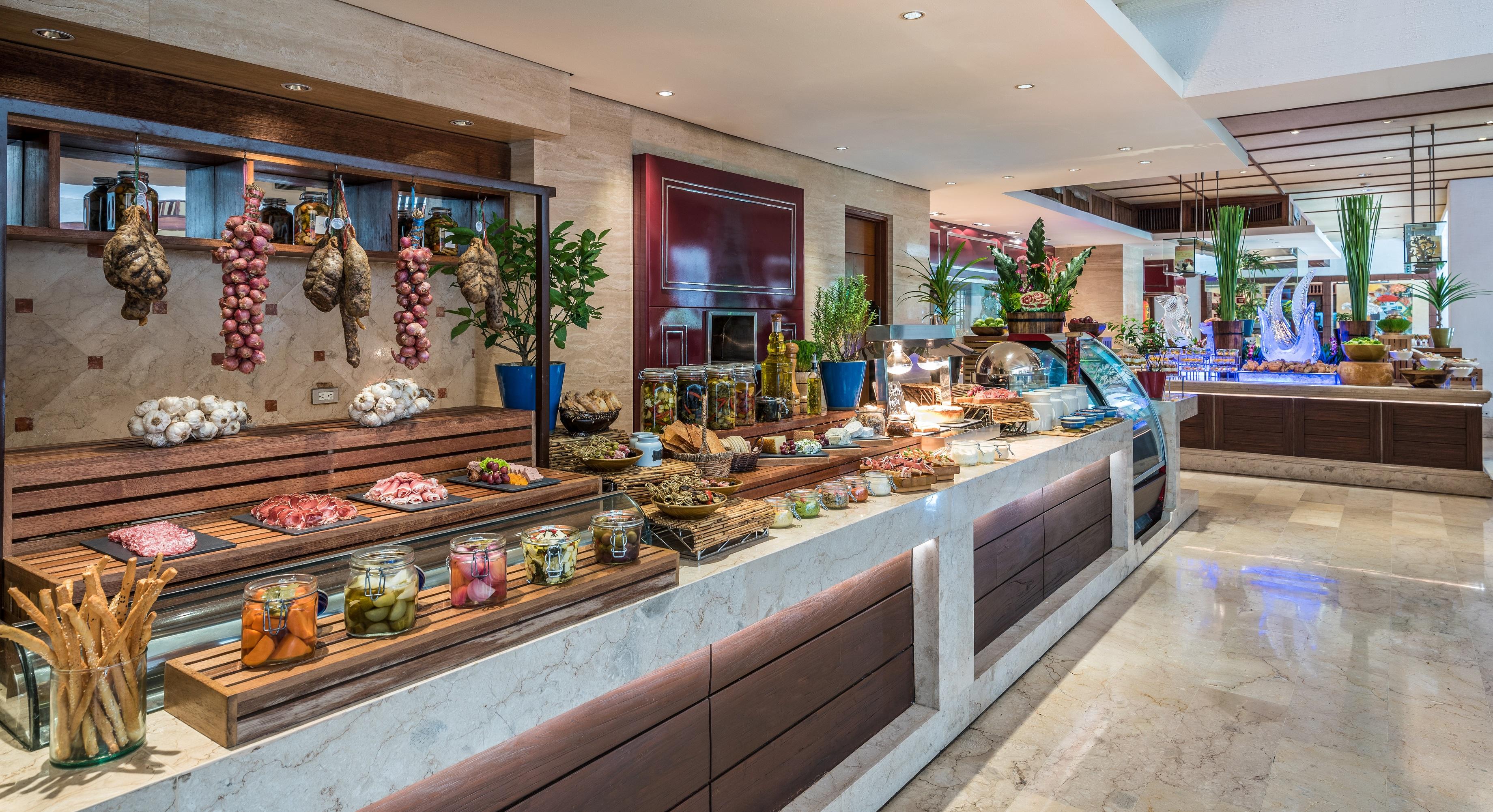Escolta Buffet at The Peninsula Manila