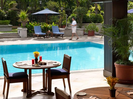 Tropical Outdoor Swimming Pool