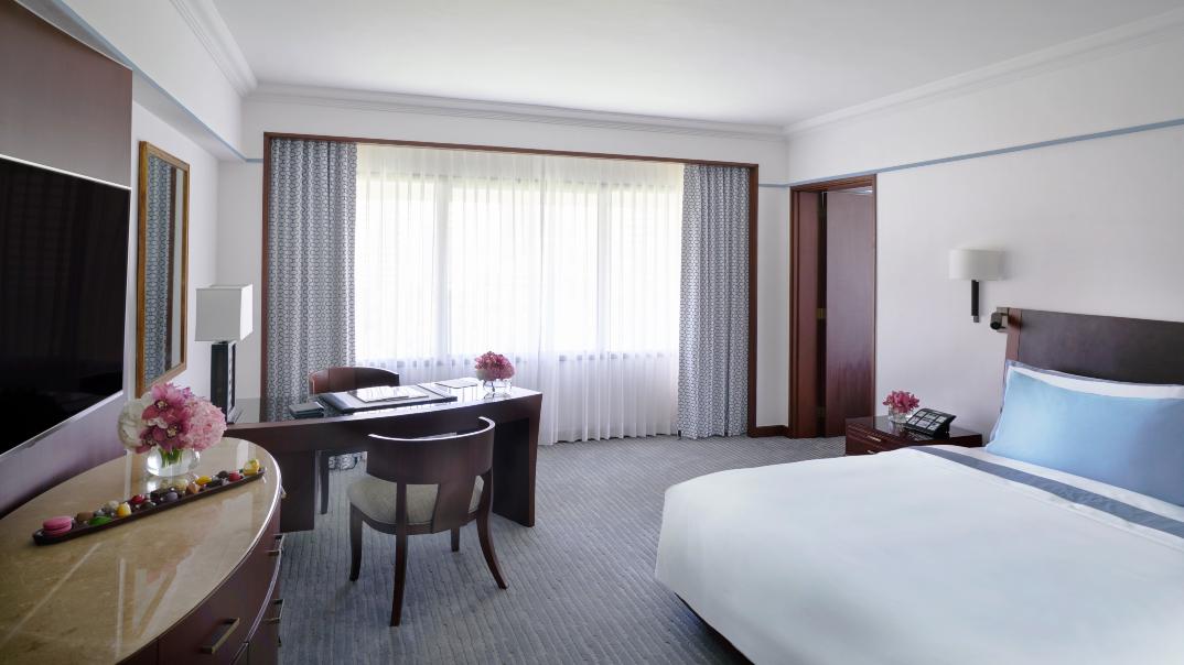 Premier Suite at The Peninsula Manila