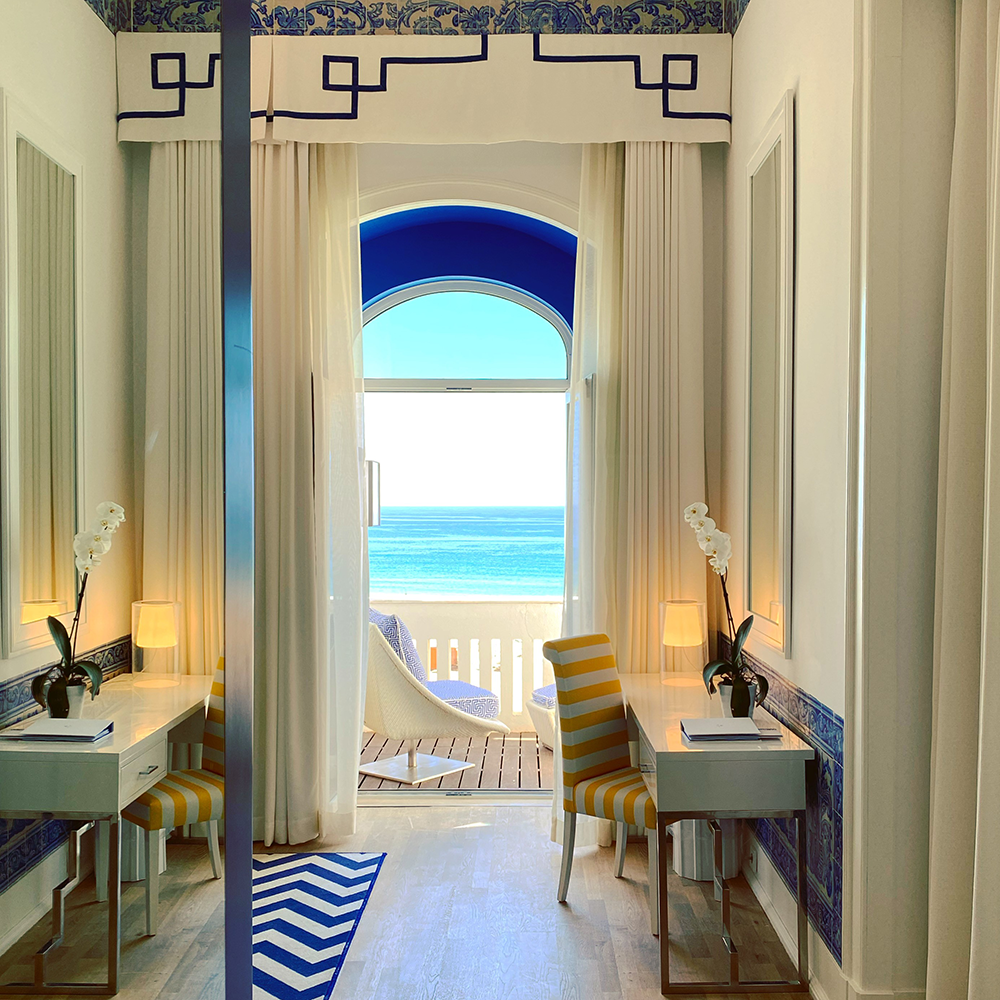 Junior Suite Sea View with Antique Azulejos and Balcony