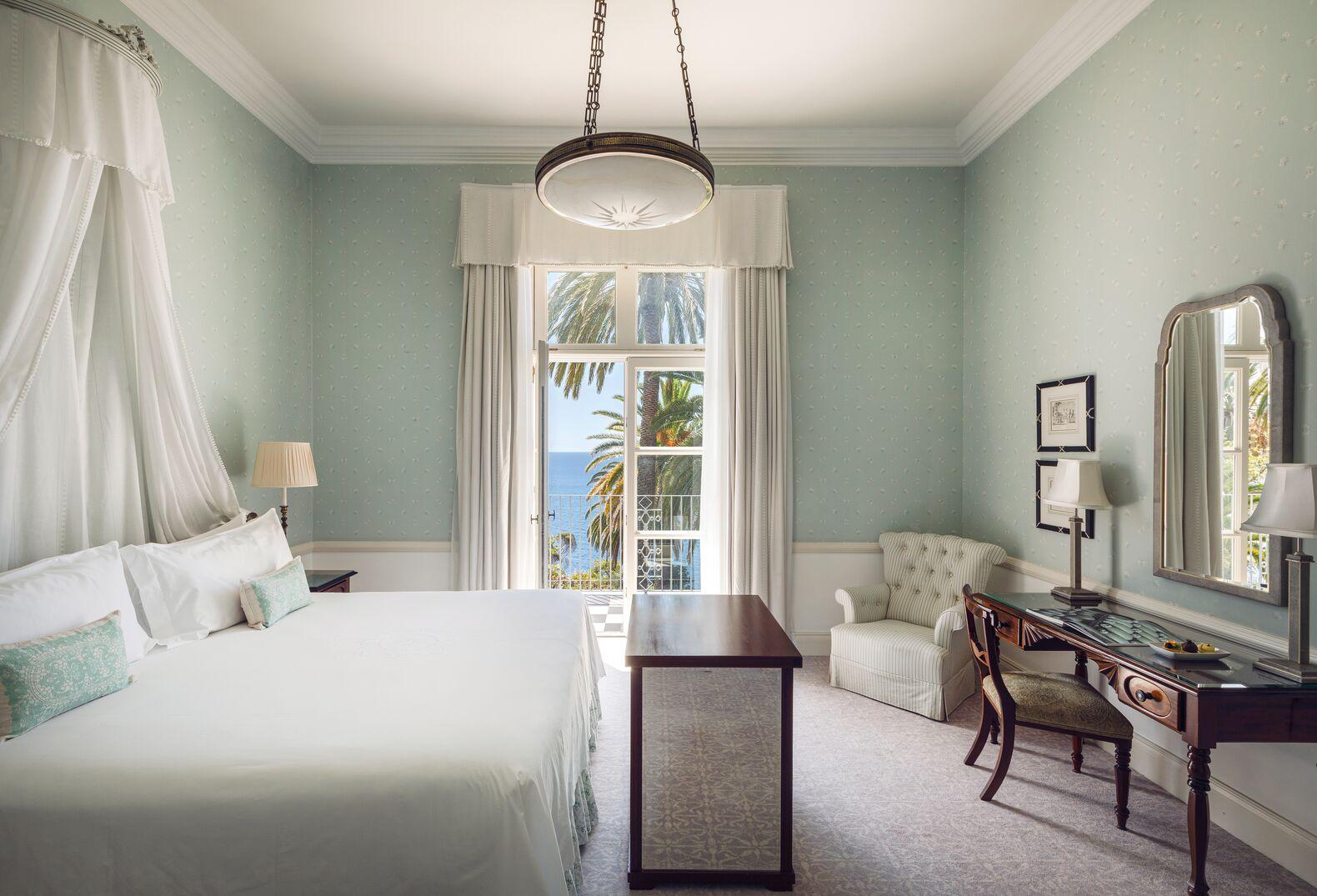 Winston Churchill Presidential Suite Living Salon and Ocean Terrace