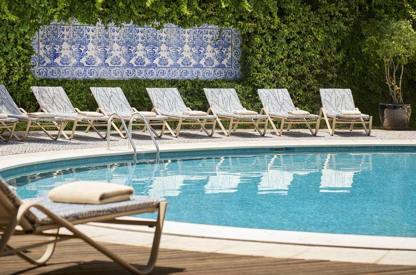 Tivoli Avenida Liberdade Heated Outdoor Garden Swimming Pool